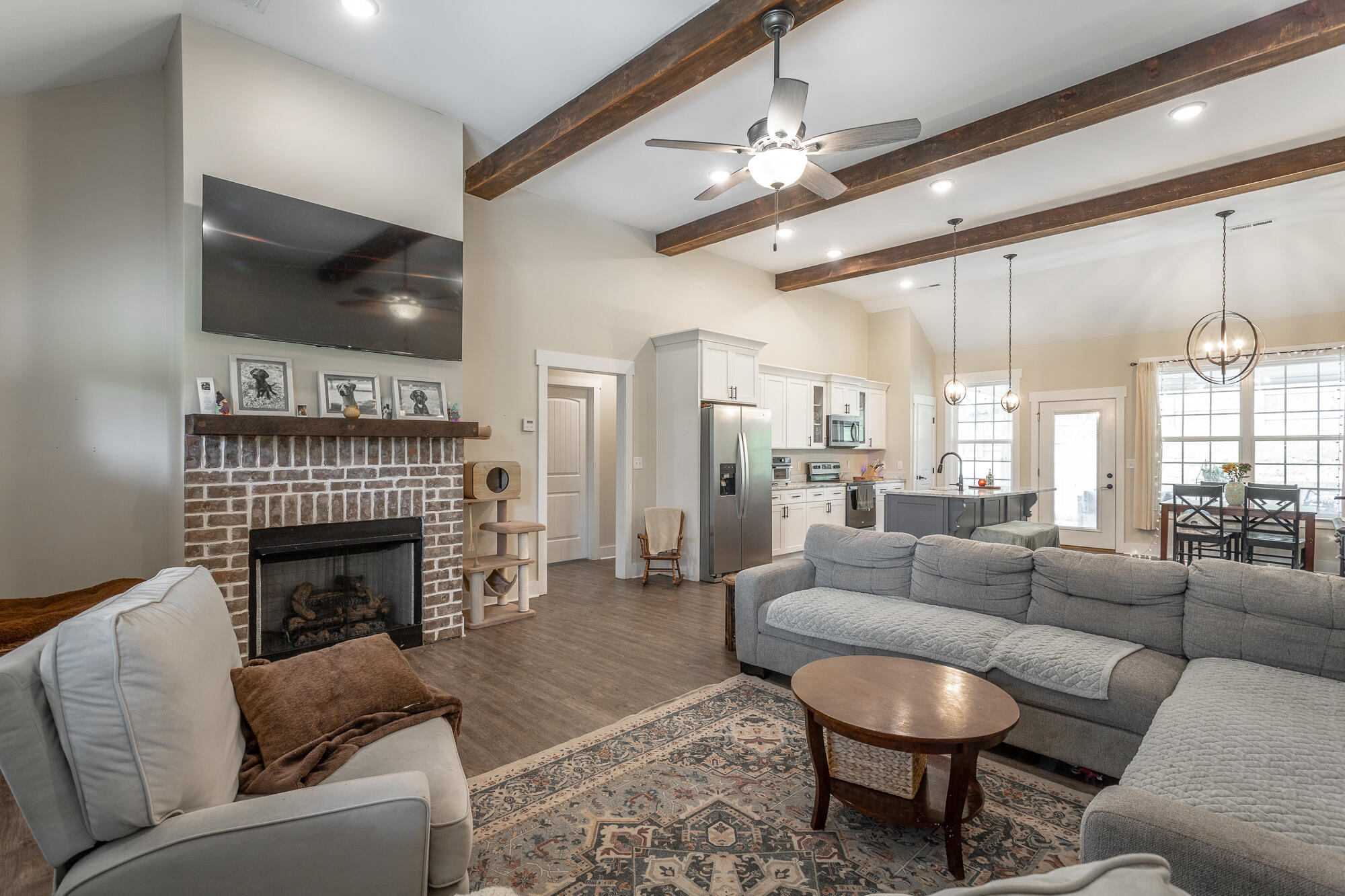 1909 Old Lafayette Road