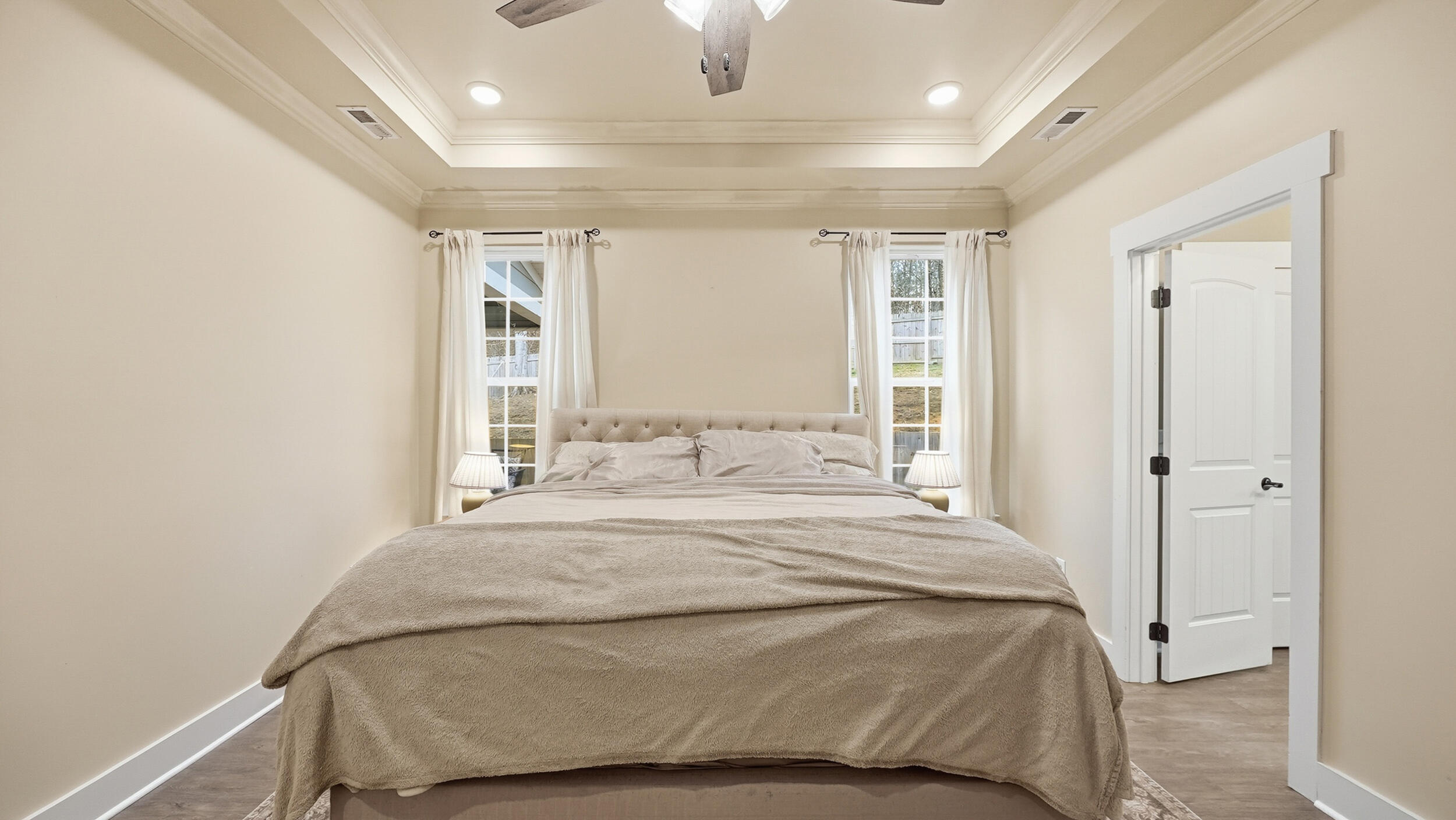 1909 Old Lafayette Road