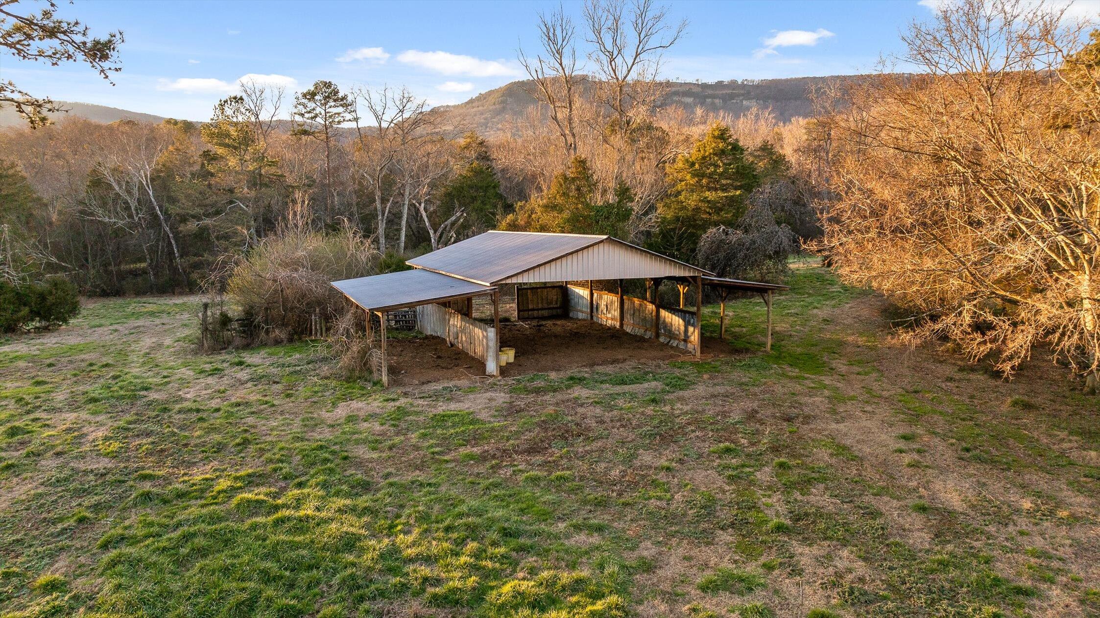 0 W Cove Road, 96.4 Ac