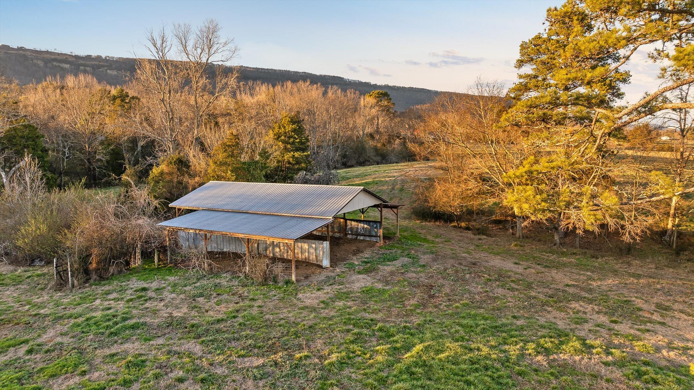 0 W Cove Road, 96.4 Ac