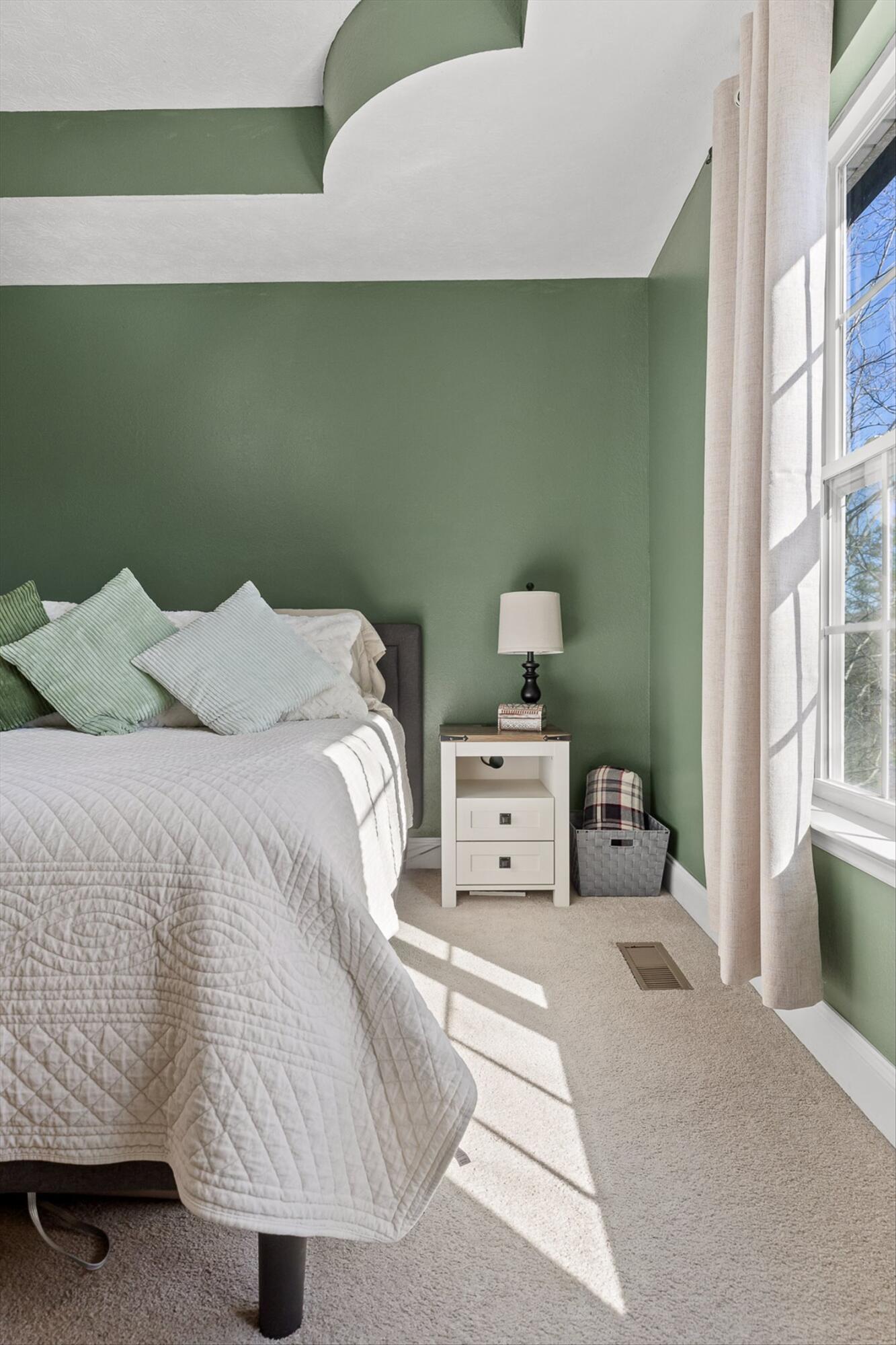 153 Hidden Oaks Drive