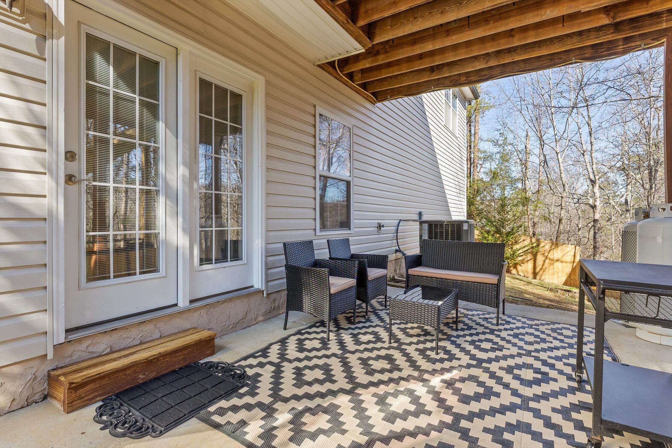 153 Hidden Oaks Drive