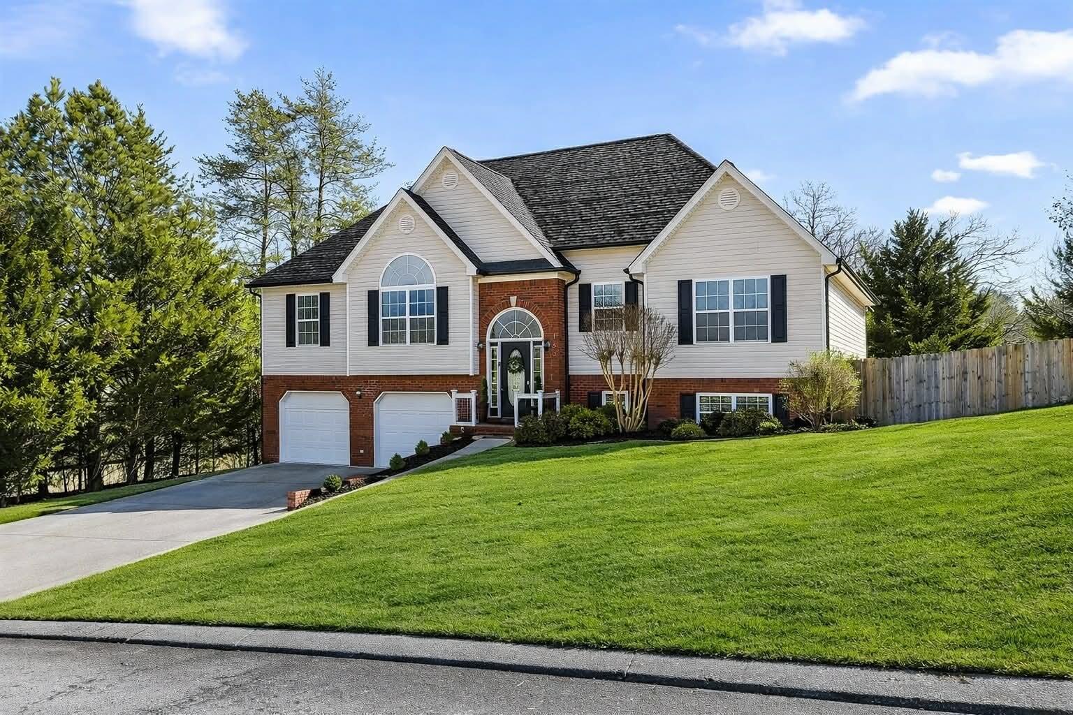 153 Hidden Oaks Drive