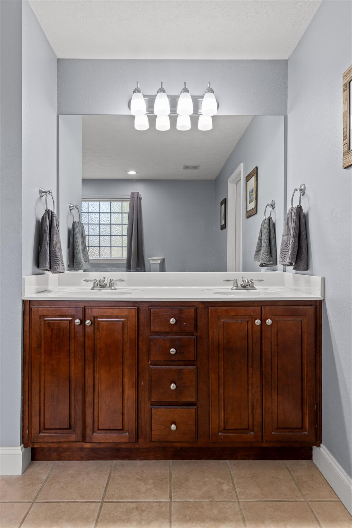 153 Hidden Oaks Drive