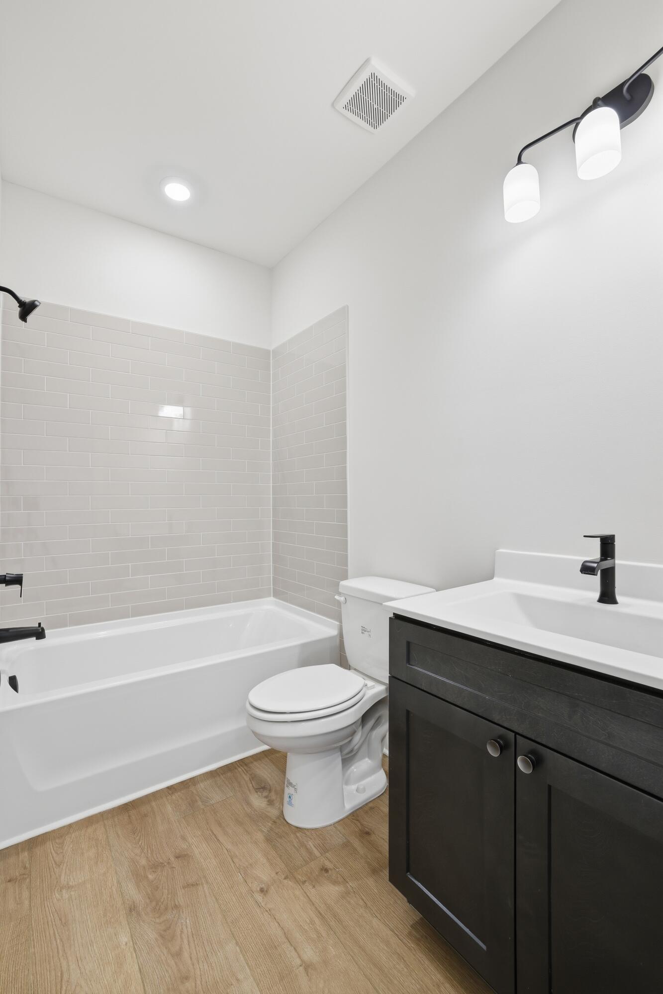 2807 Butlers Green Circle, 66