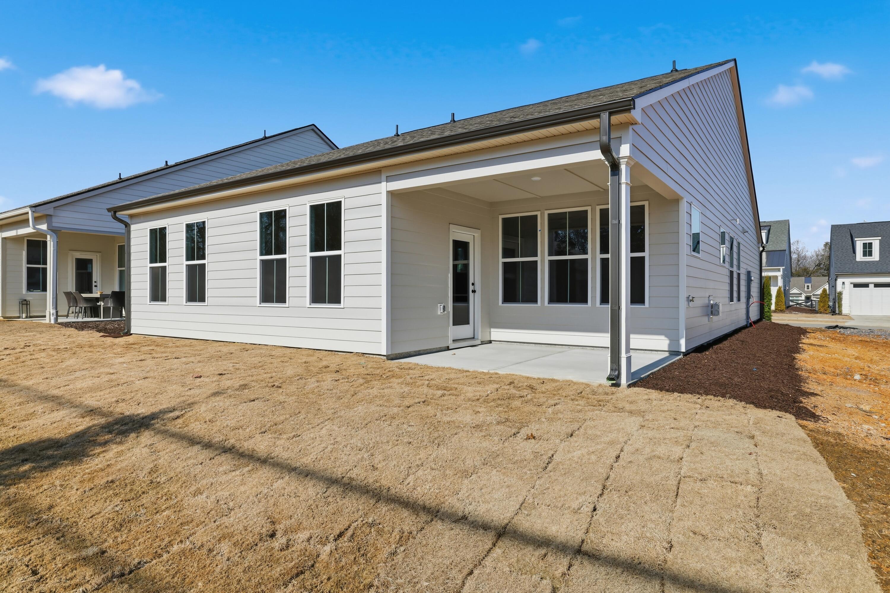 2807 Butlers Green Circle, 66
