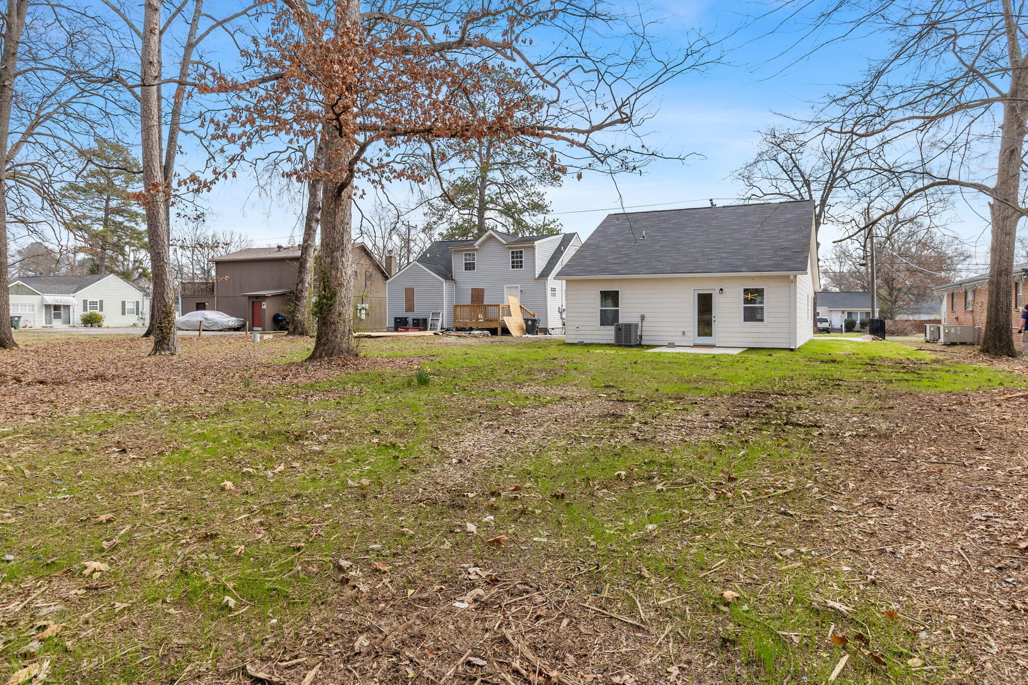 119 N Moore North Road
