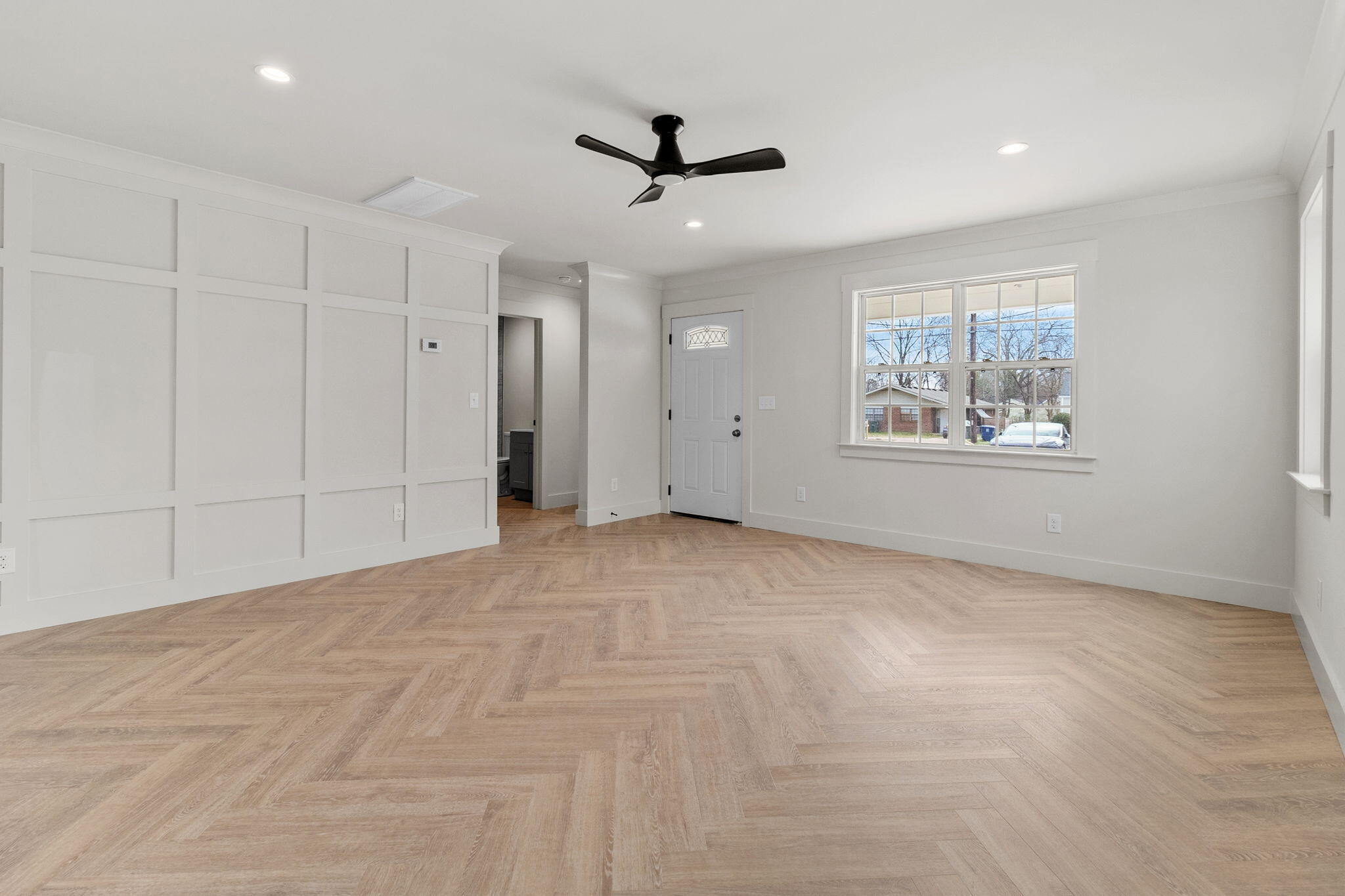 119 N Moore North Road