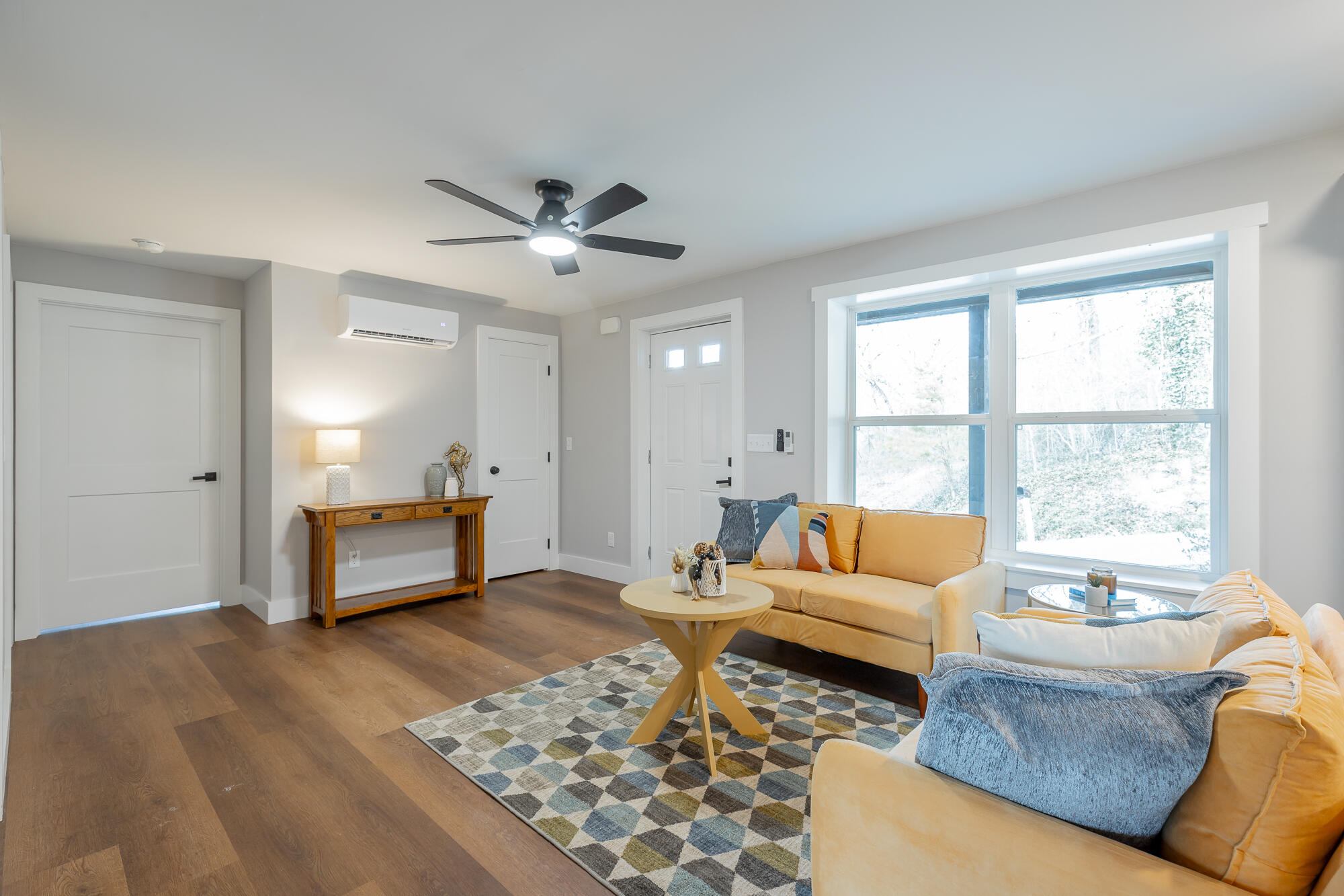 358 Poplar Street