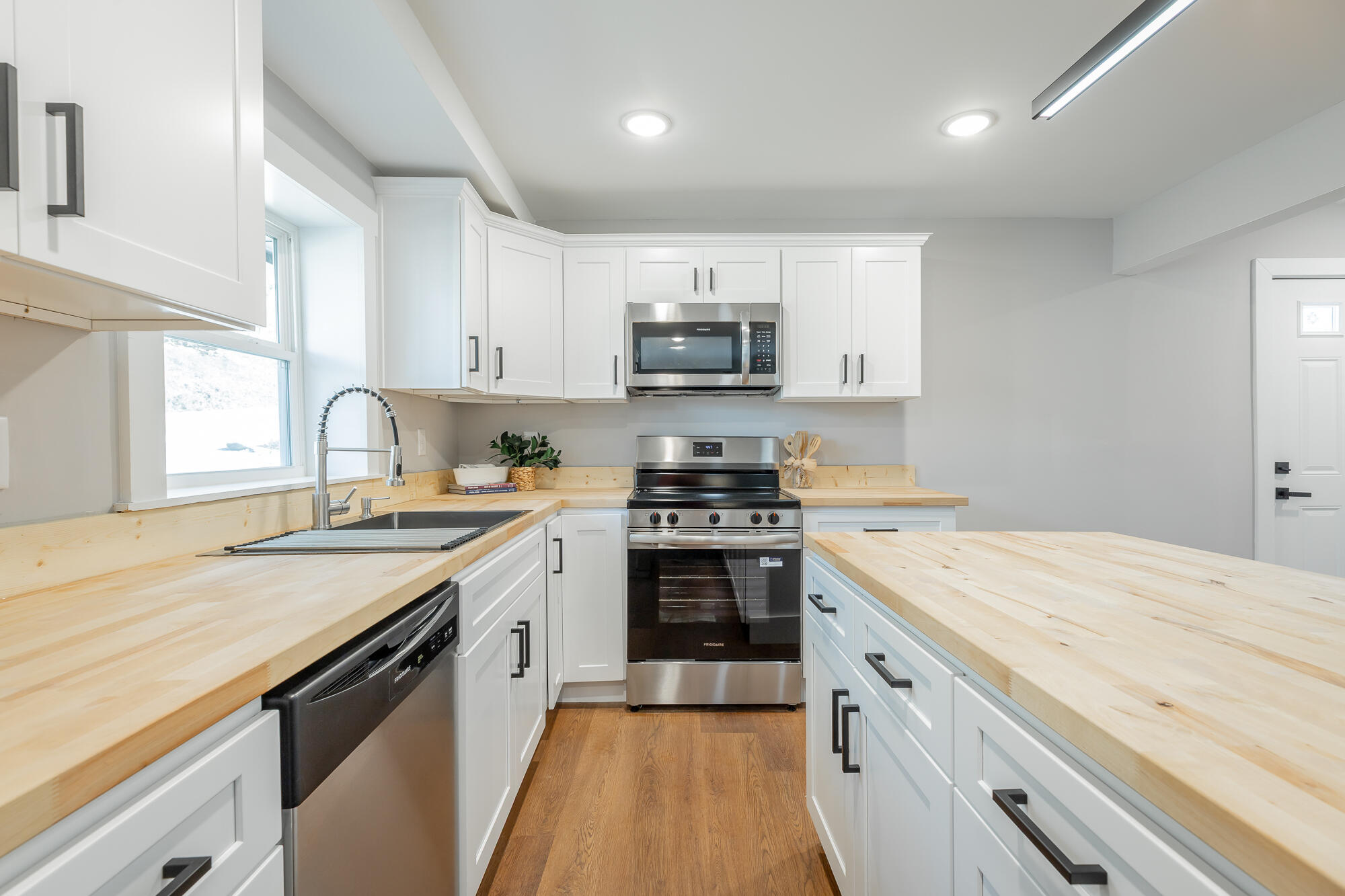 358 Poplar Street
