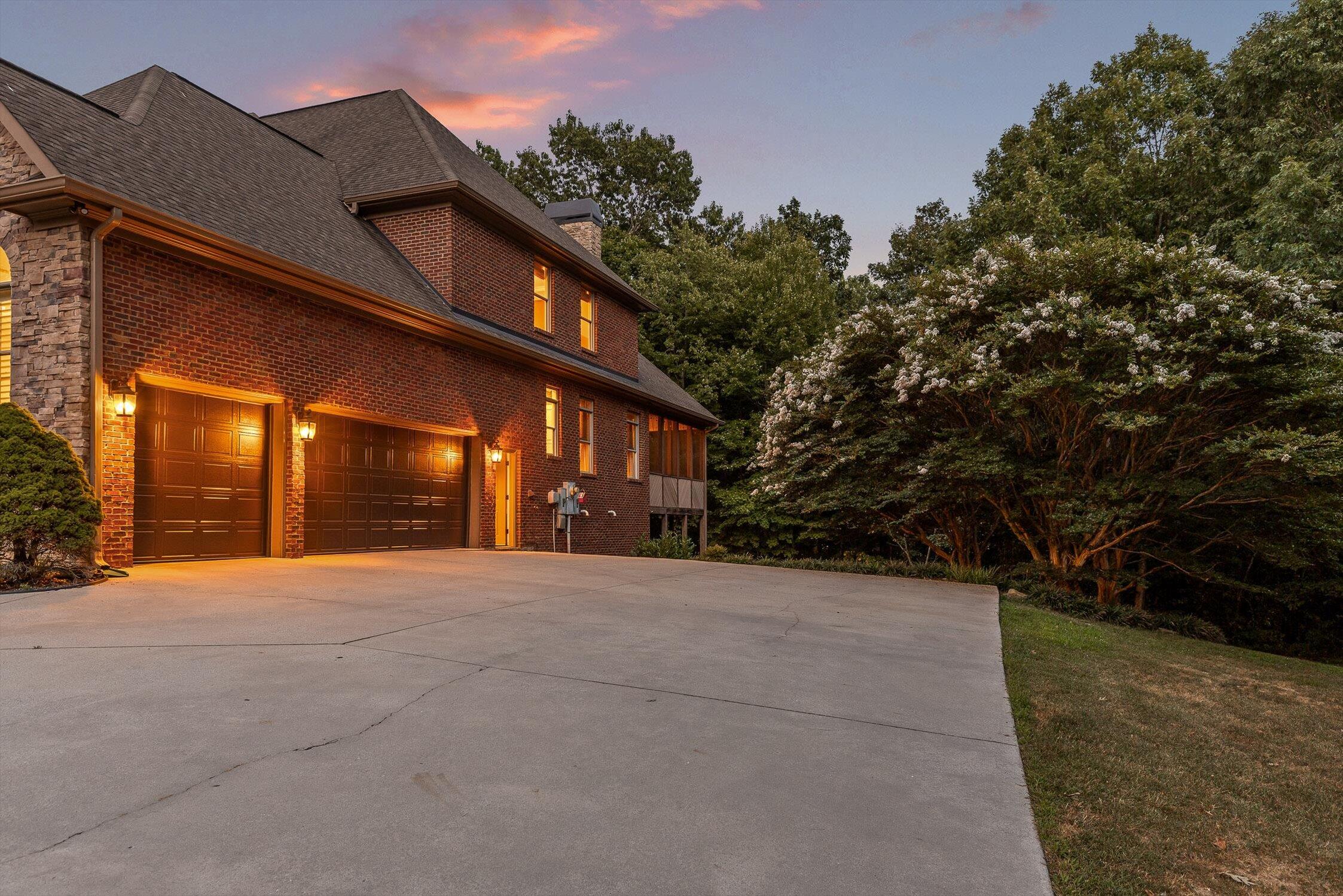 2506 Bristlecone Lane