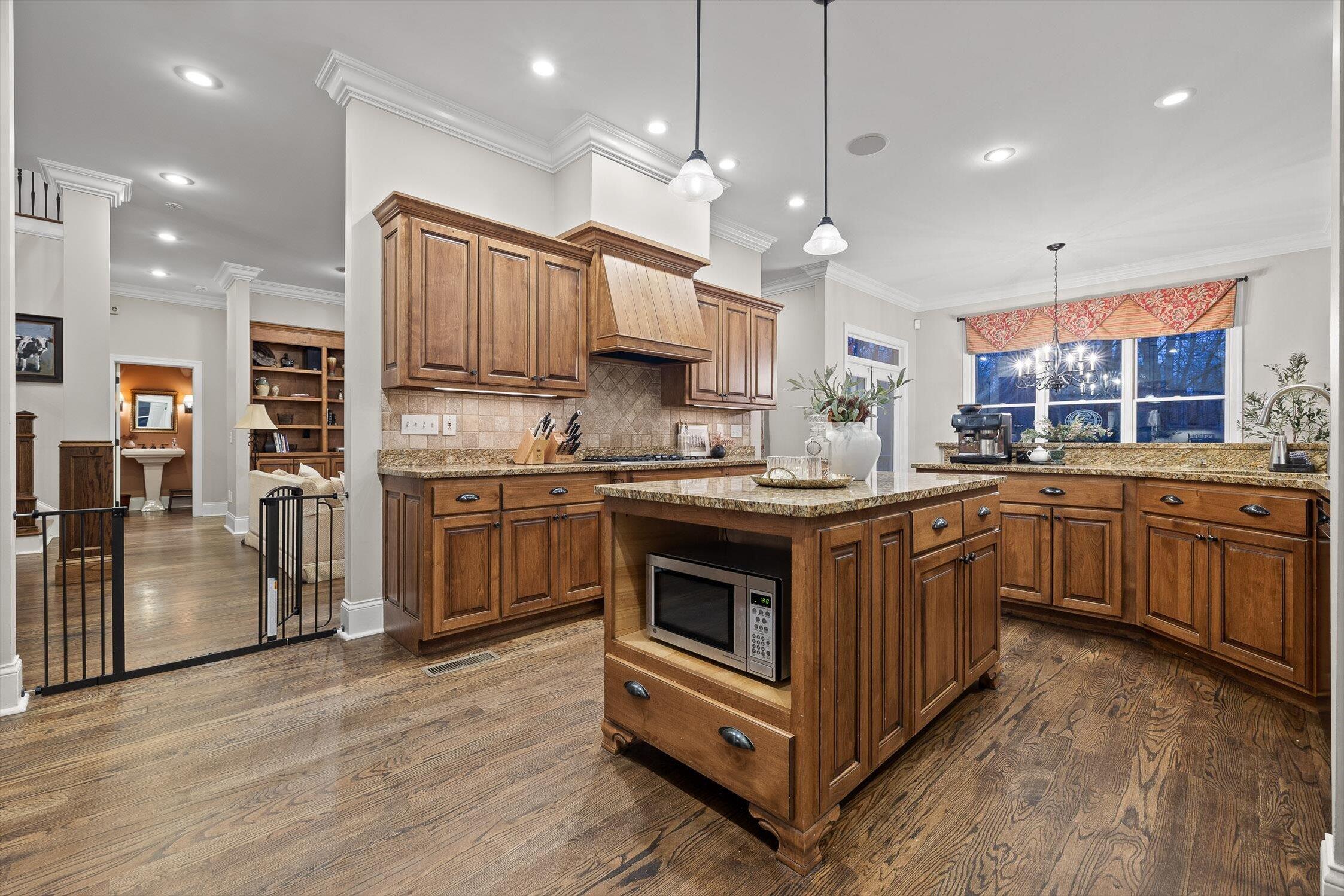 2506 Bristlecone Lane