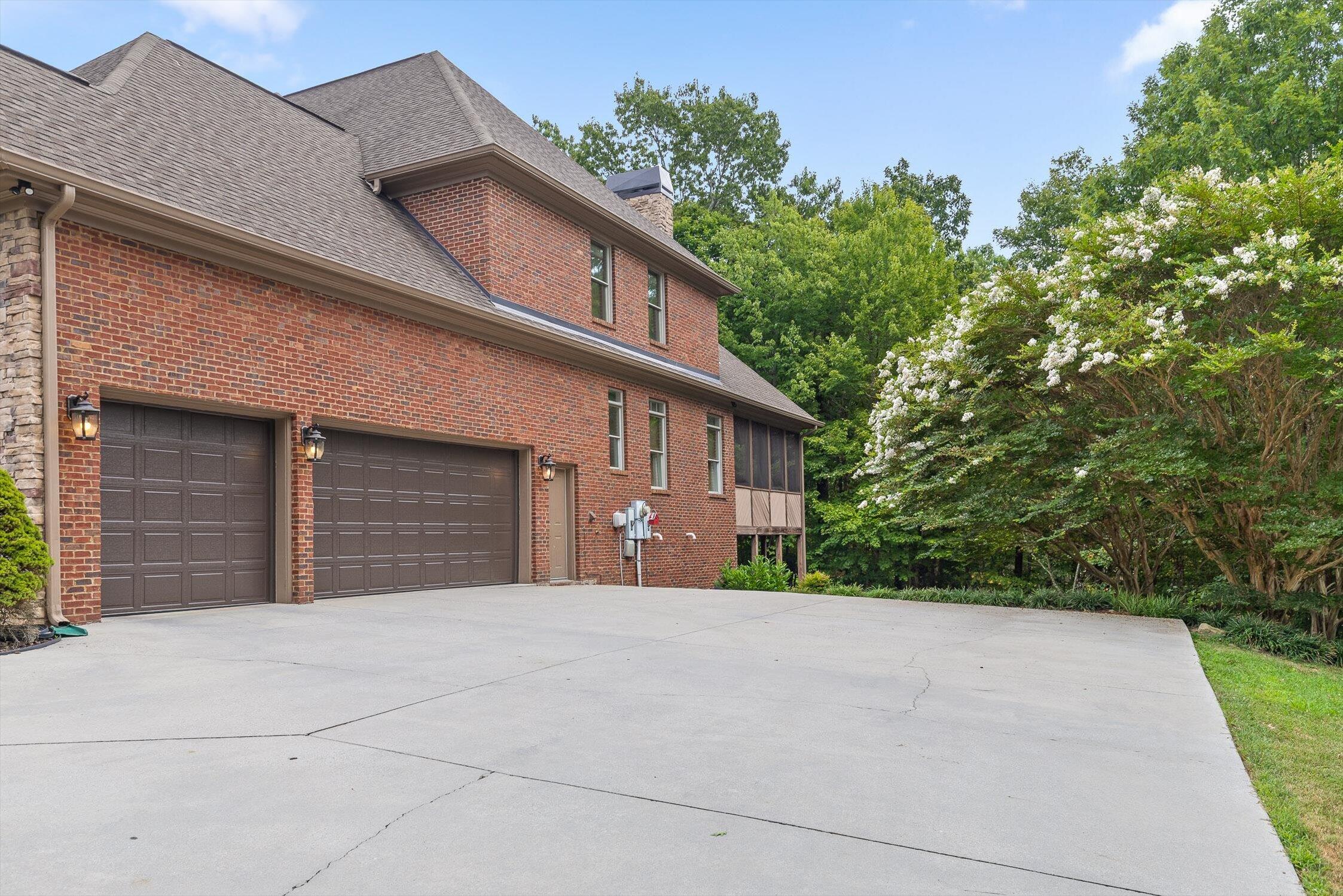 2506 Bristlecone Lane