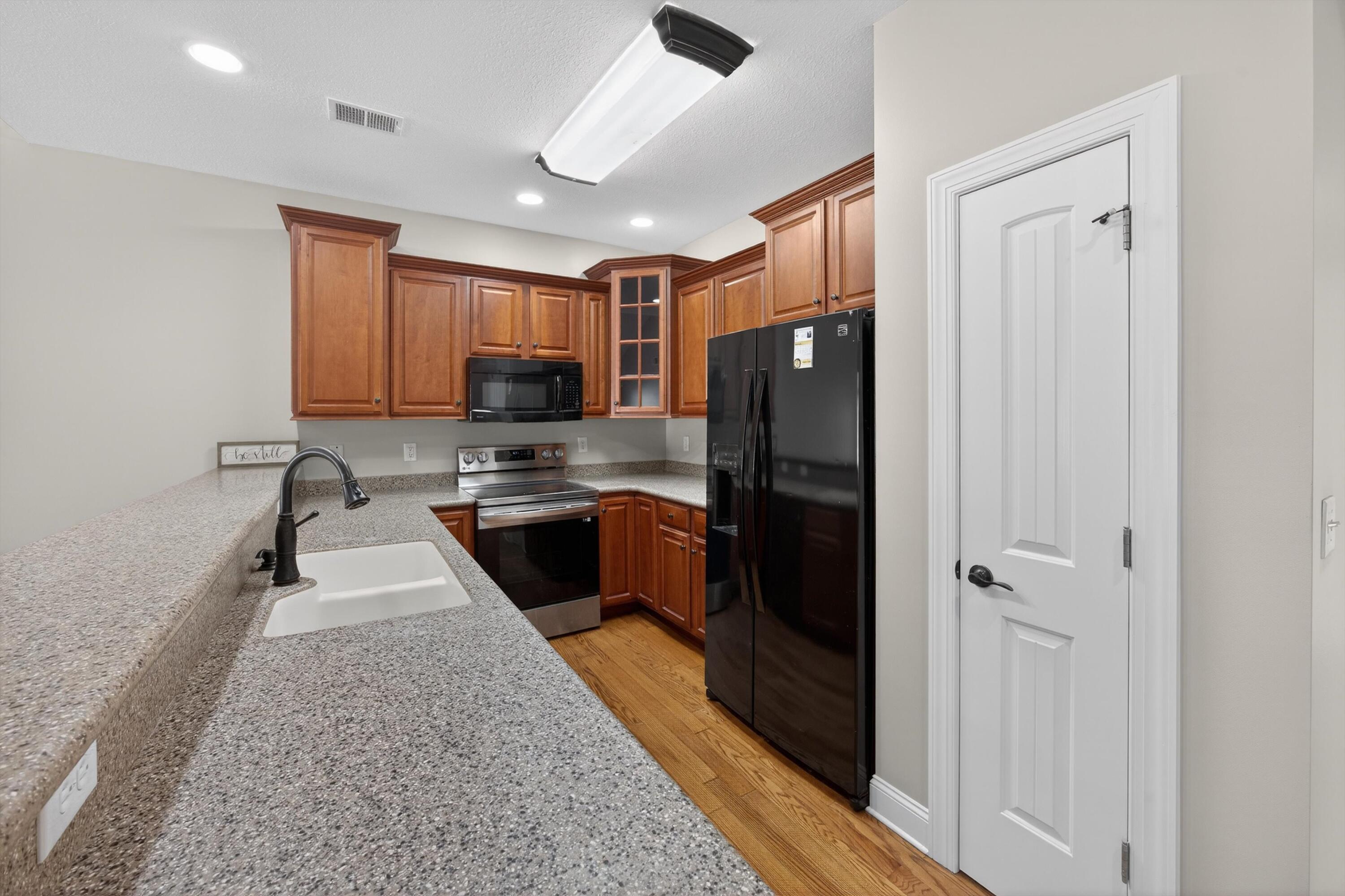 5393 Mandarin Circle, 148