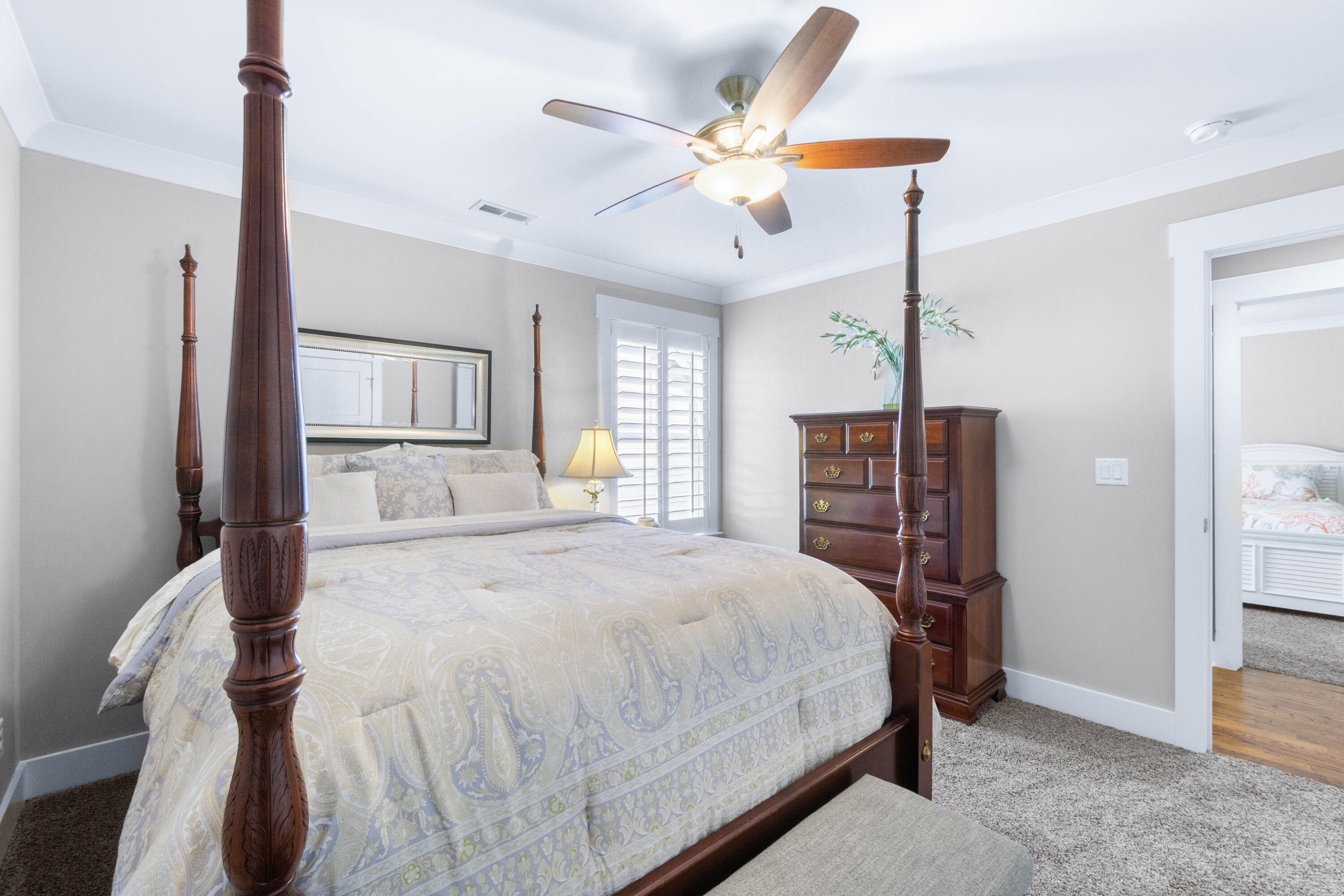 9582 Rookwood Circle
