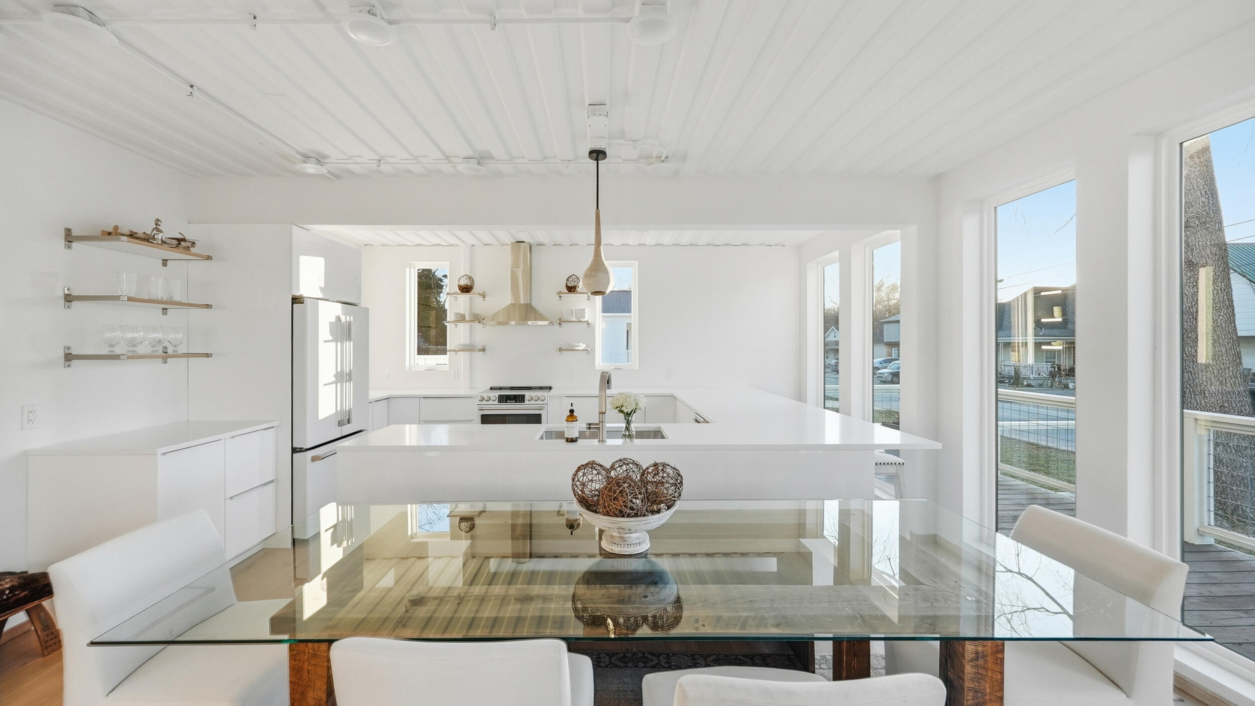 1604 S Orchard Knob Avenue