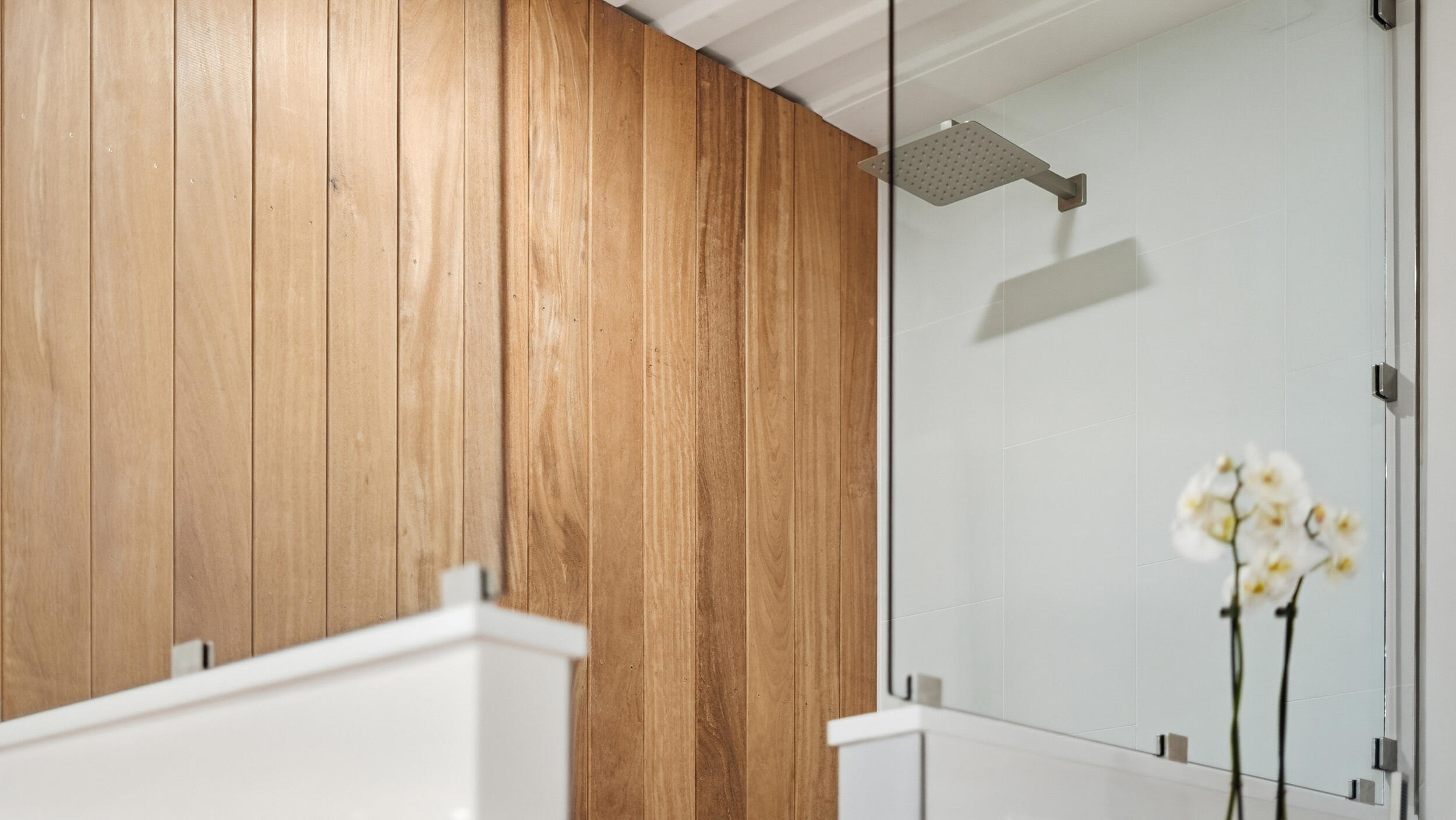 1604 S Orchard Knob Avenue