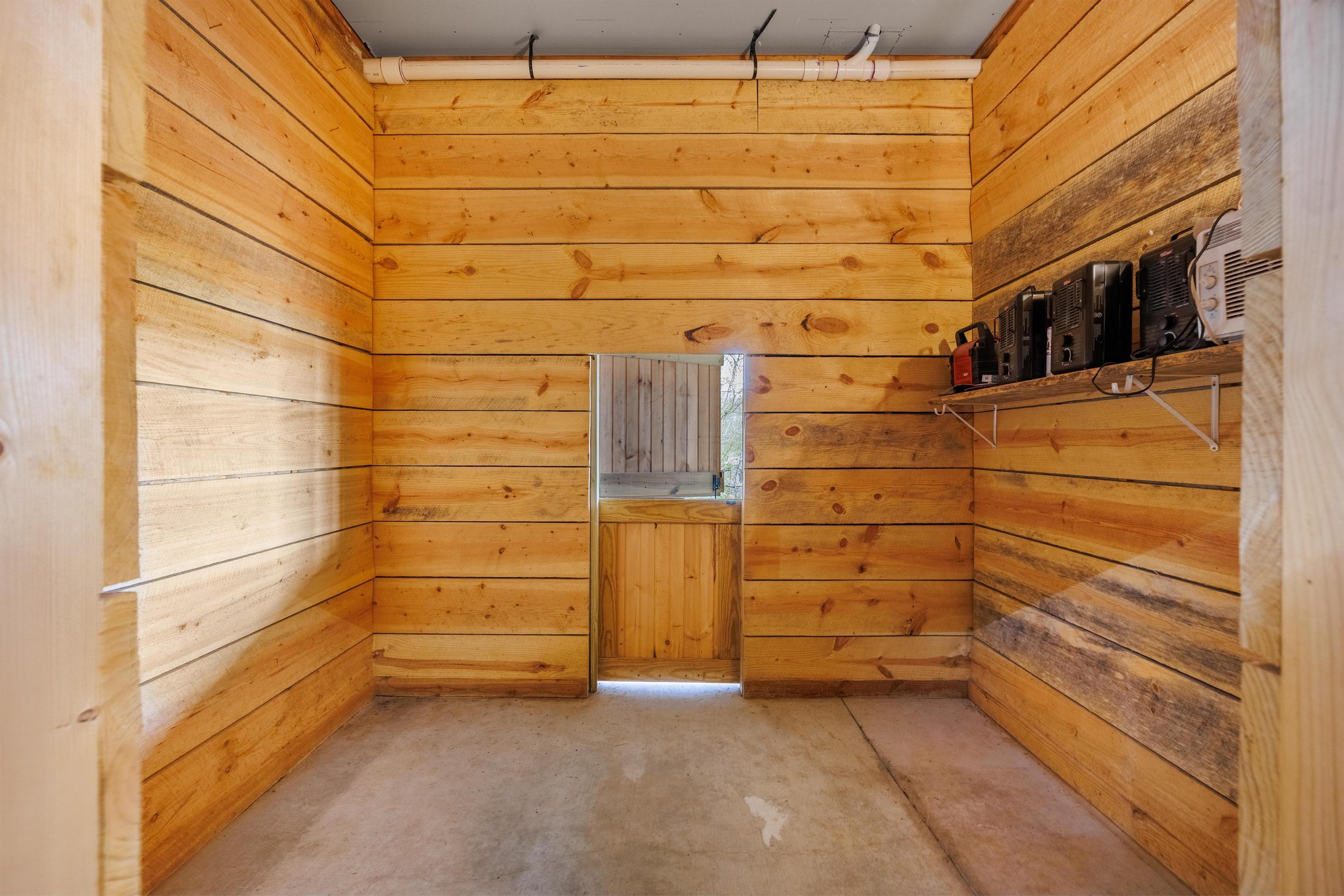 10142 Snow Hill Road