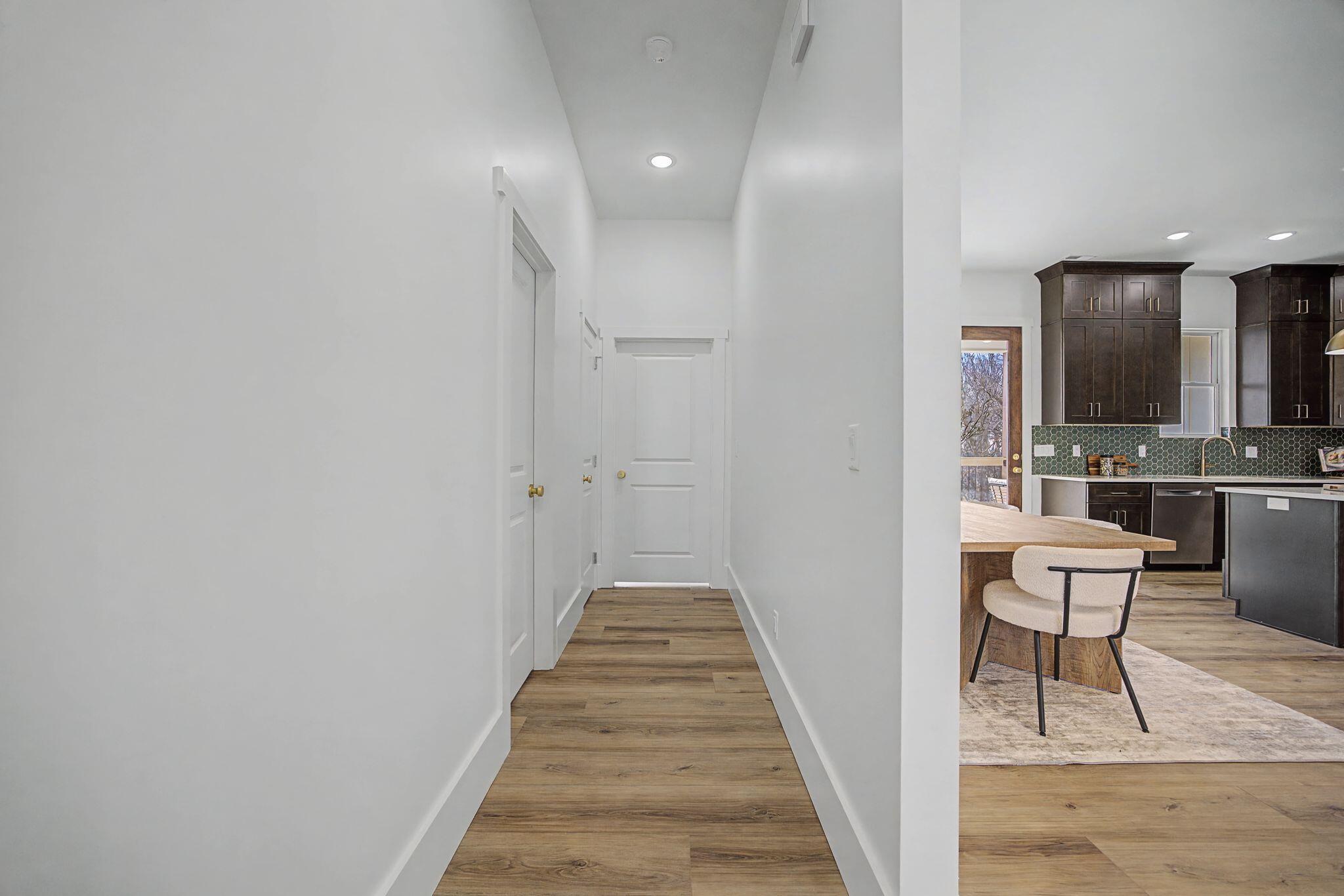 6514 Fairview Road