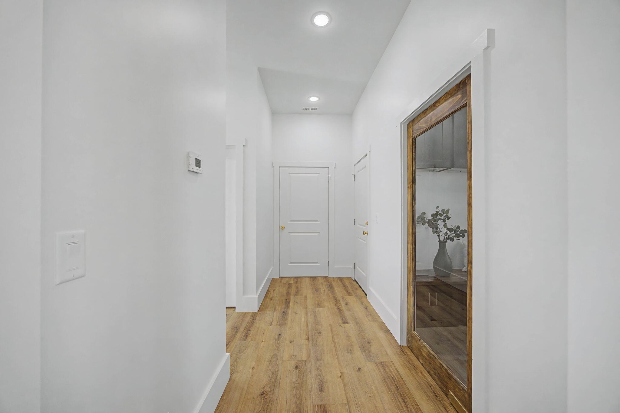 6514 Fairview Road