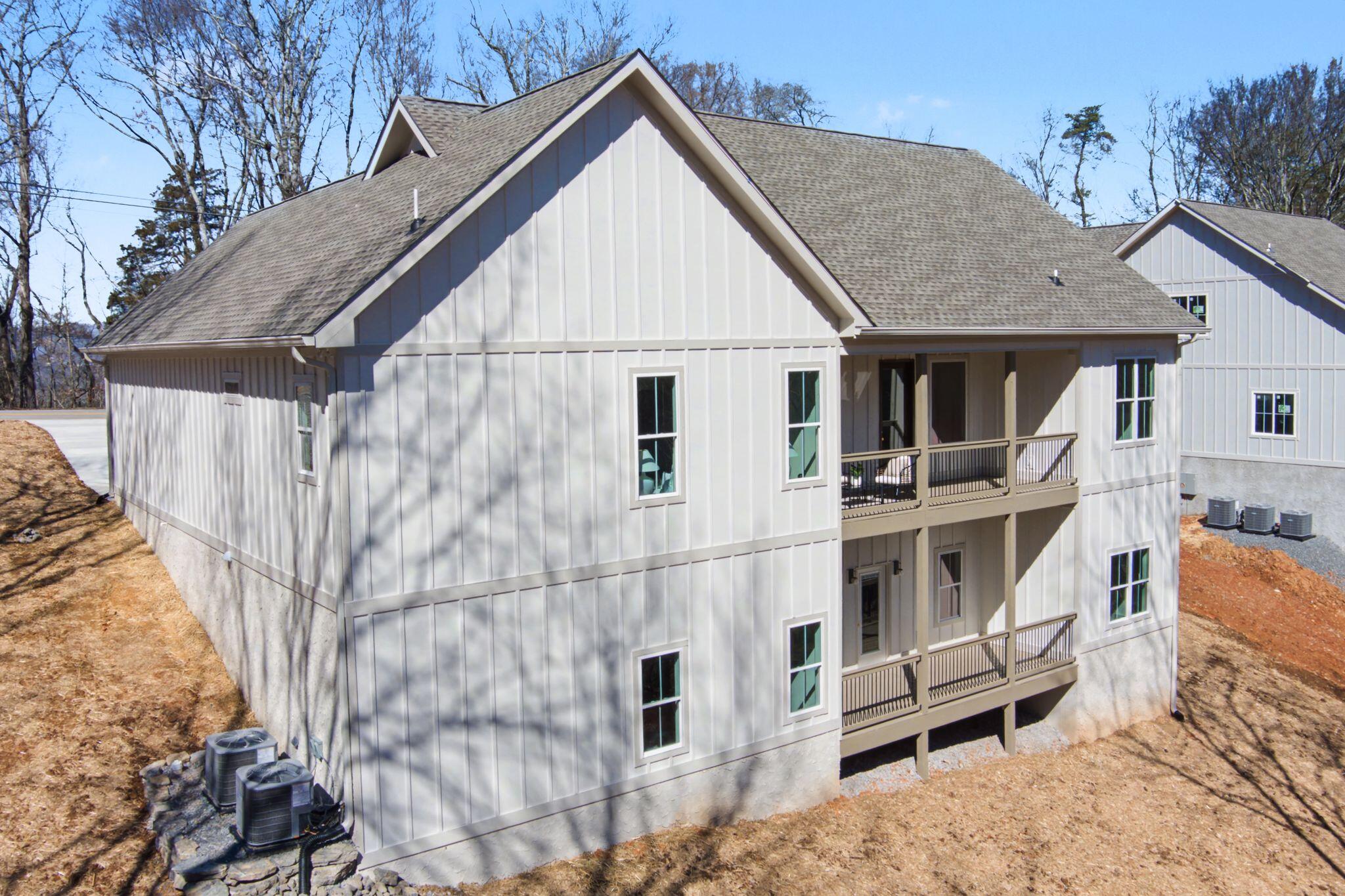 6514 Fairview Road