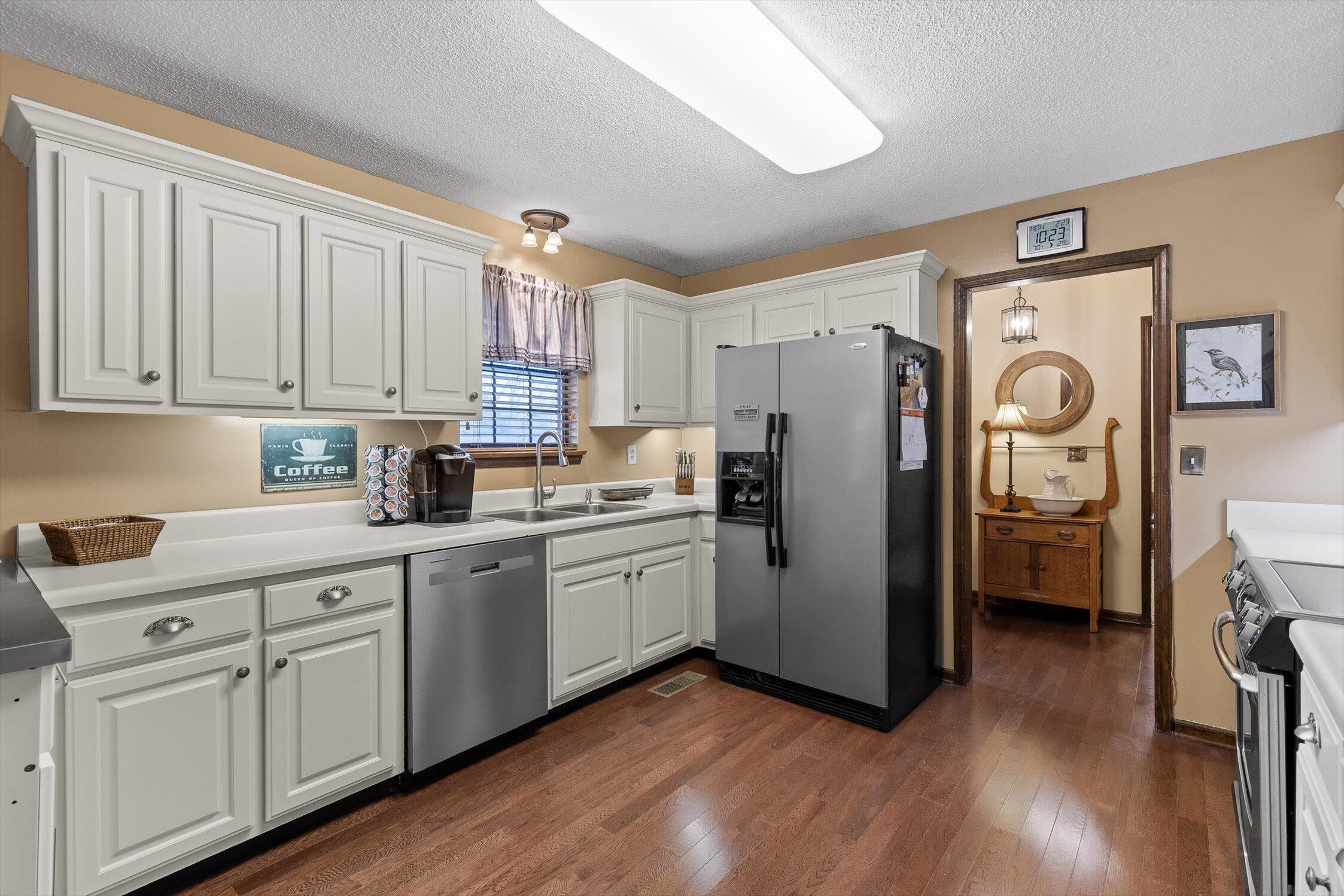 49 Robert E Lee Drive