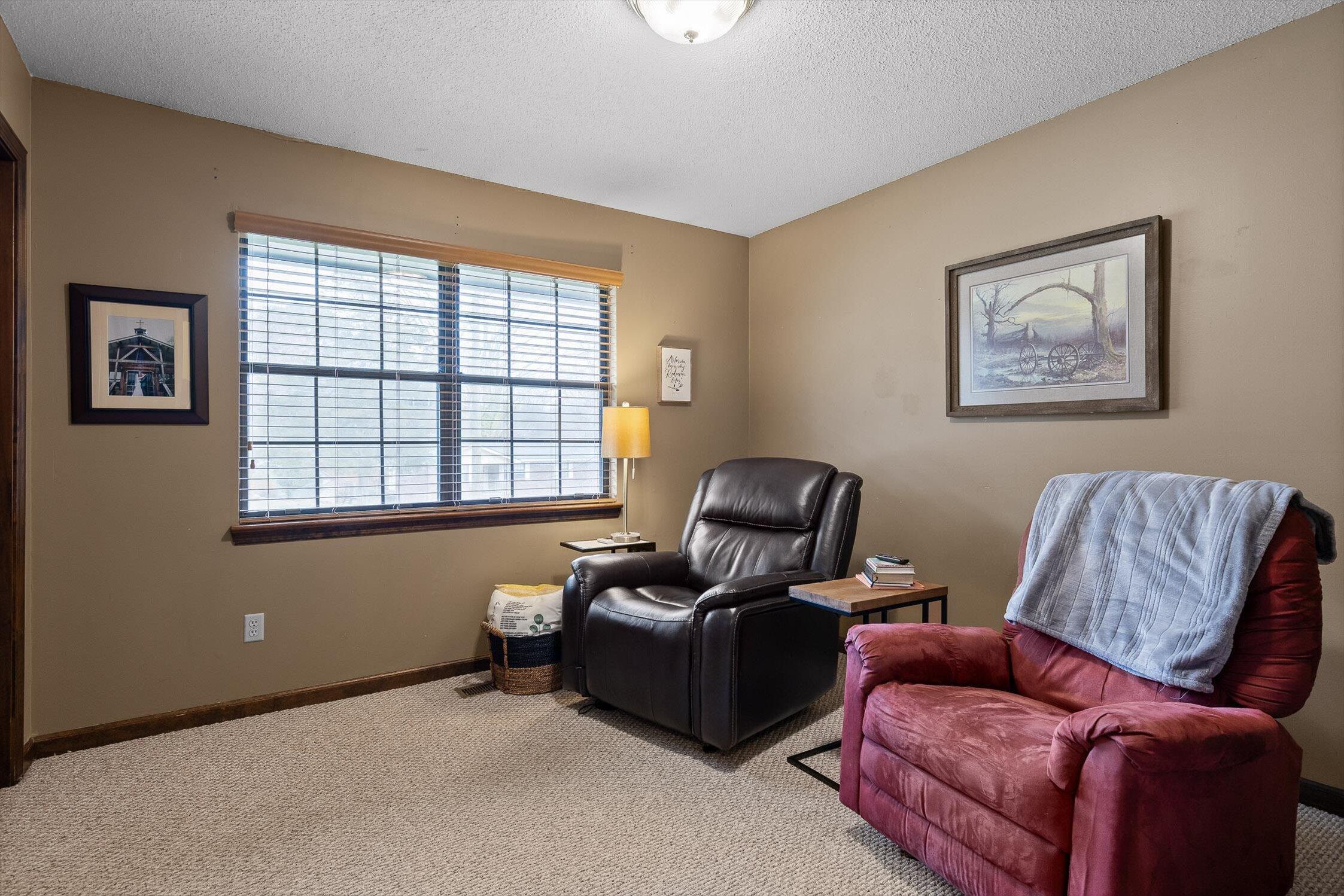 49 Robert E Lee Drive