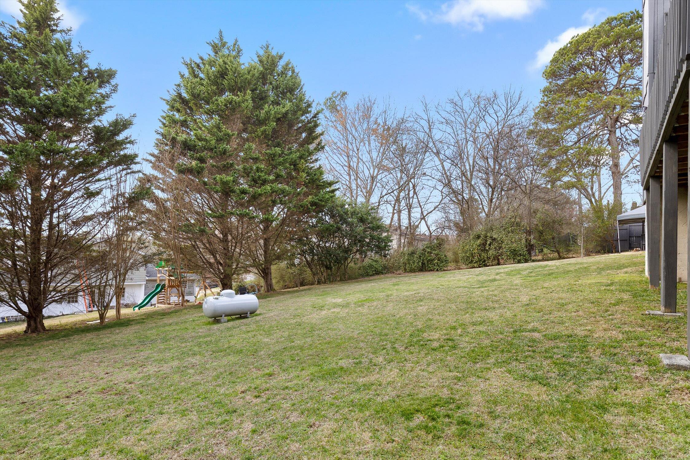 49 Robert E Lee Drive