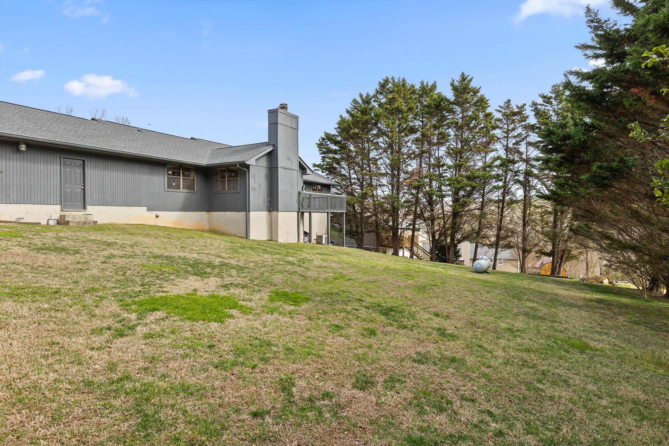 49 Robert E Lee Drive