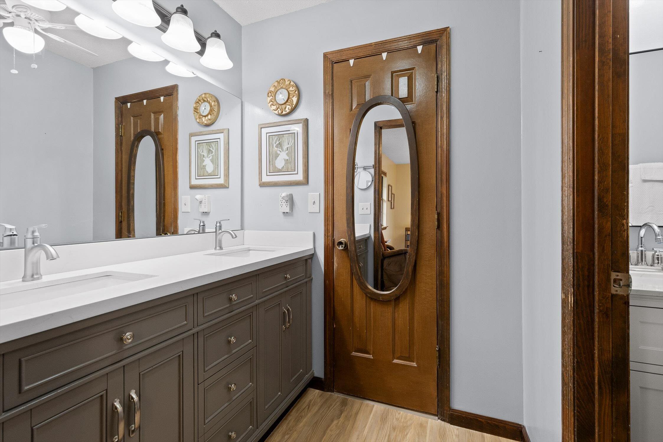 49 Robert E Lee Drive