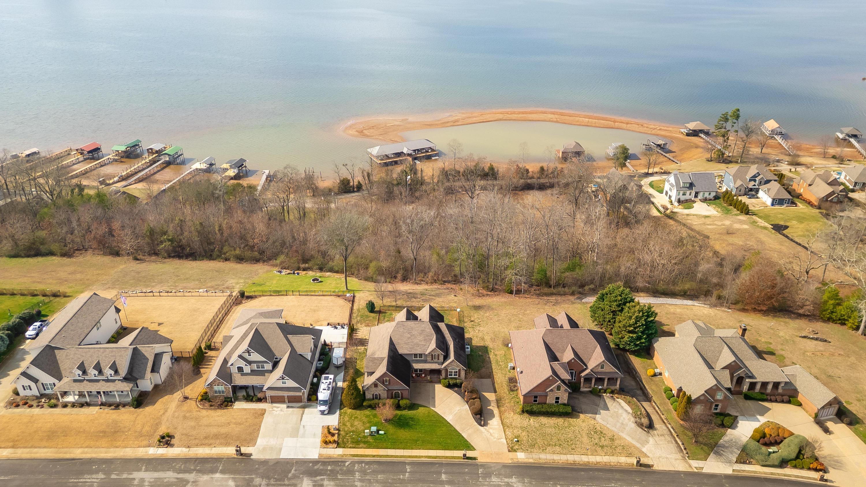 6291 Breezy Hollow Lane