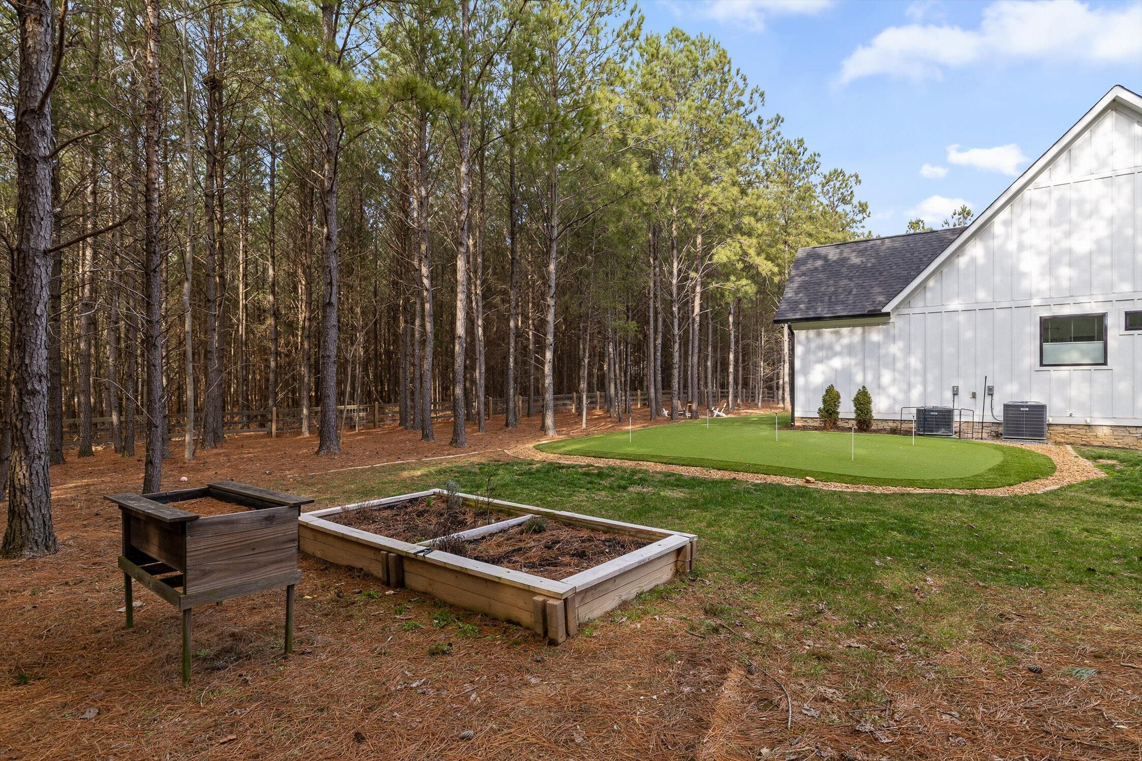 4190 Crockett Pointe