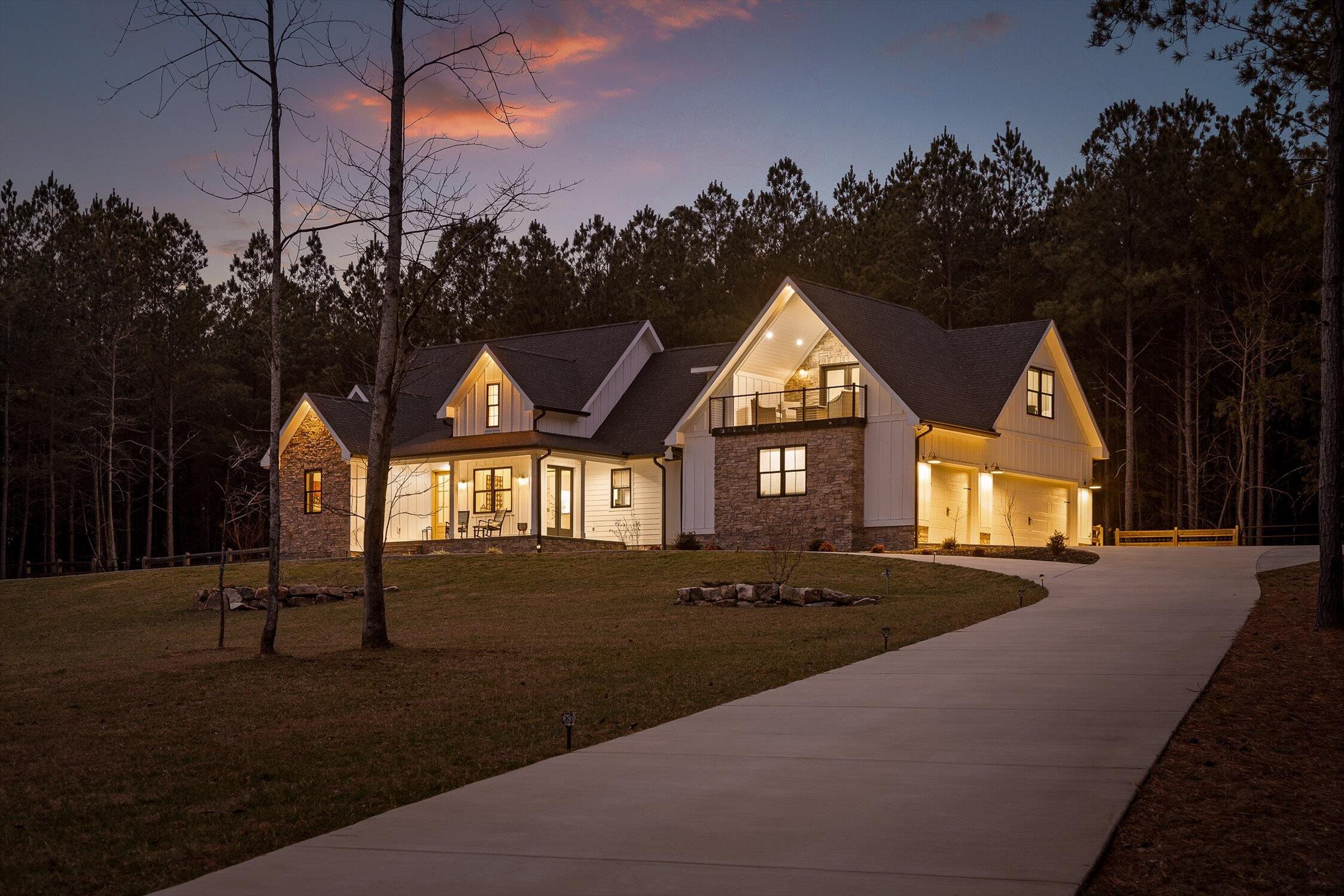 4190 Crockett Pointe