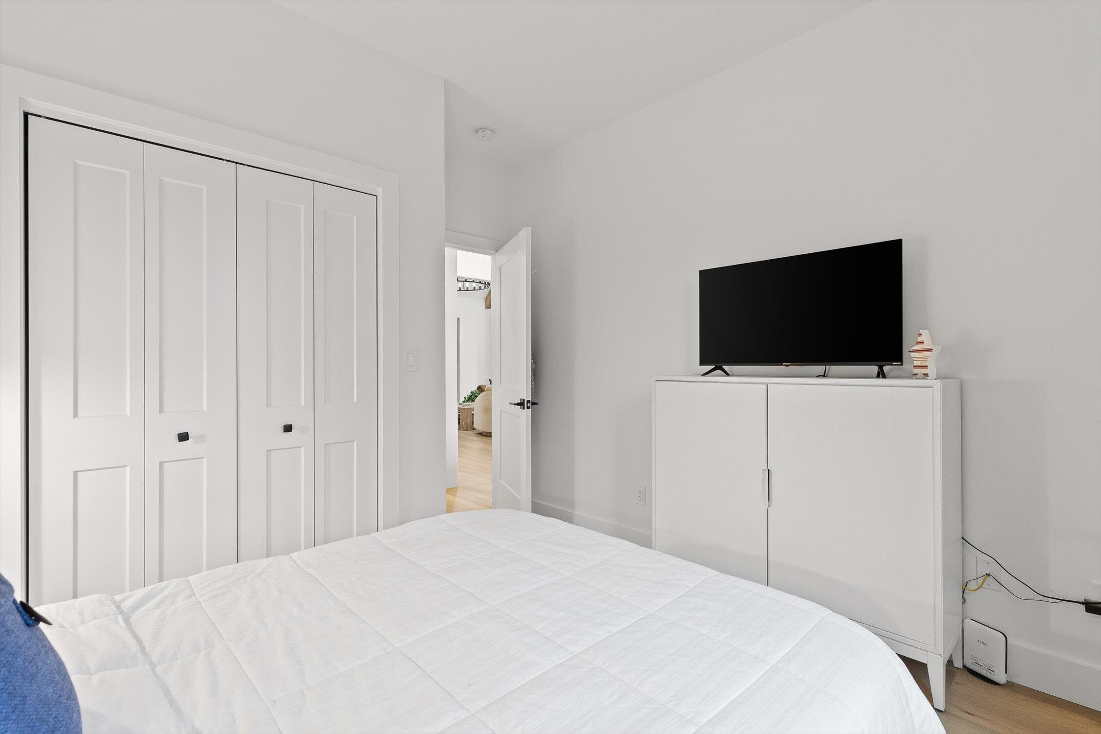 4190 Crockett Pointe