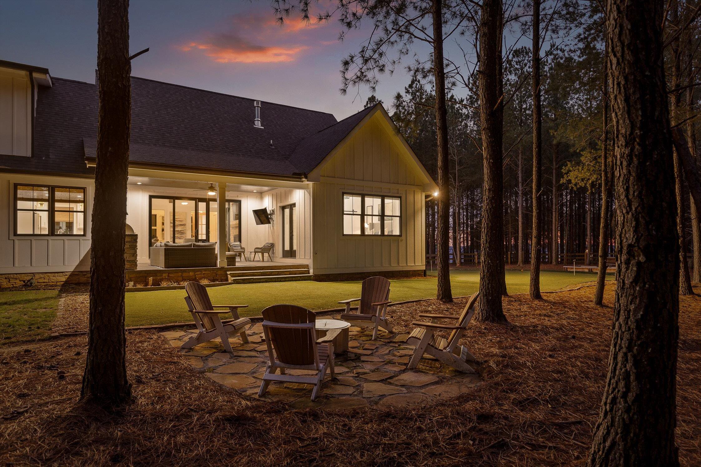 4190 Crockett Pointe
