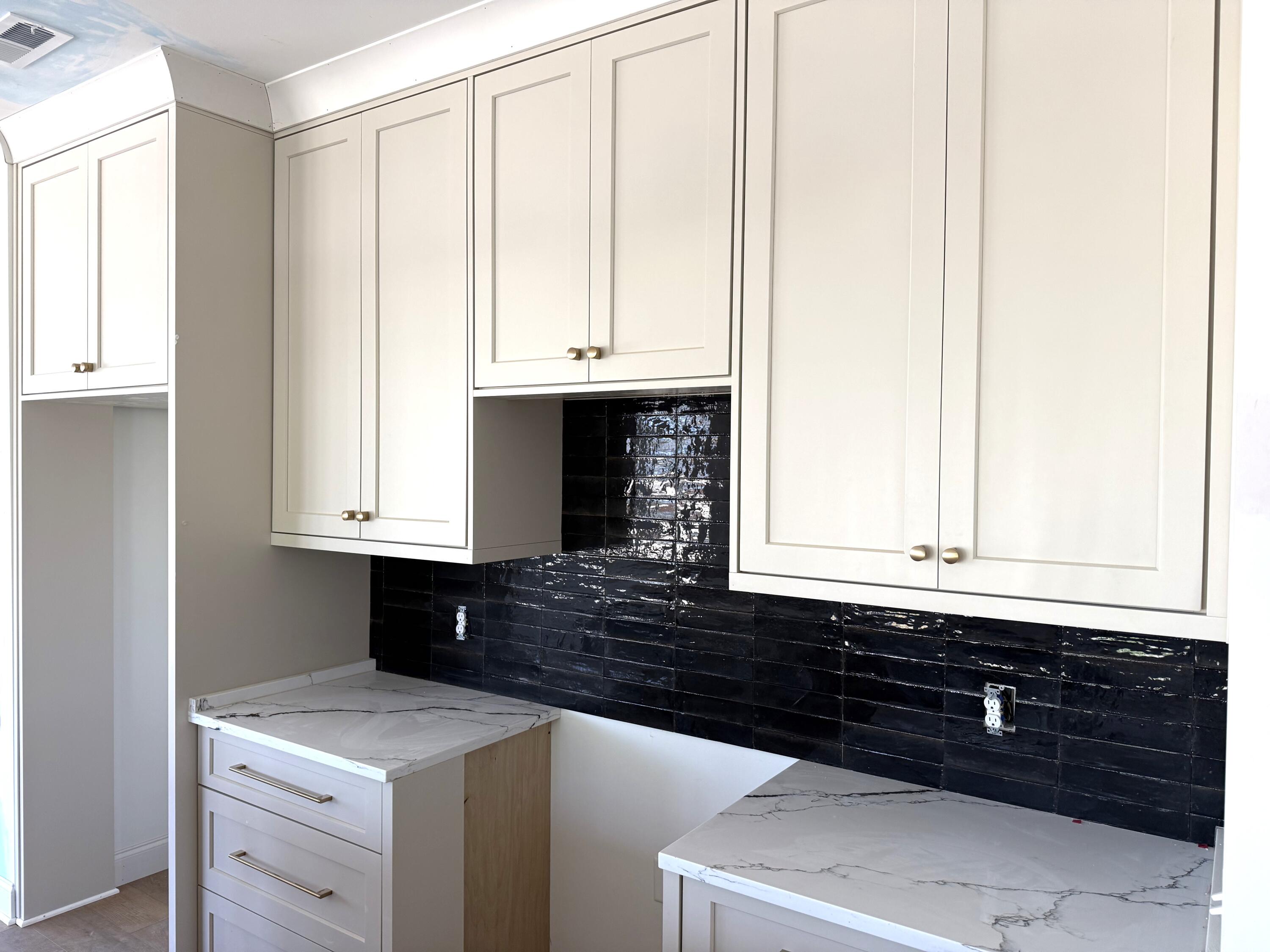 1895 Dawson Circle, 1890