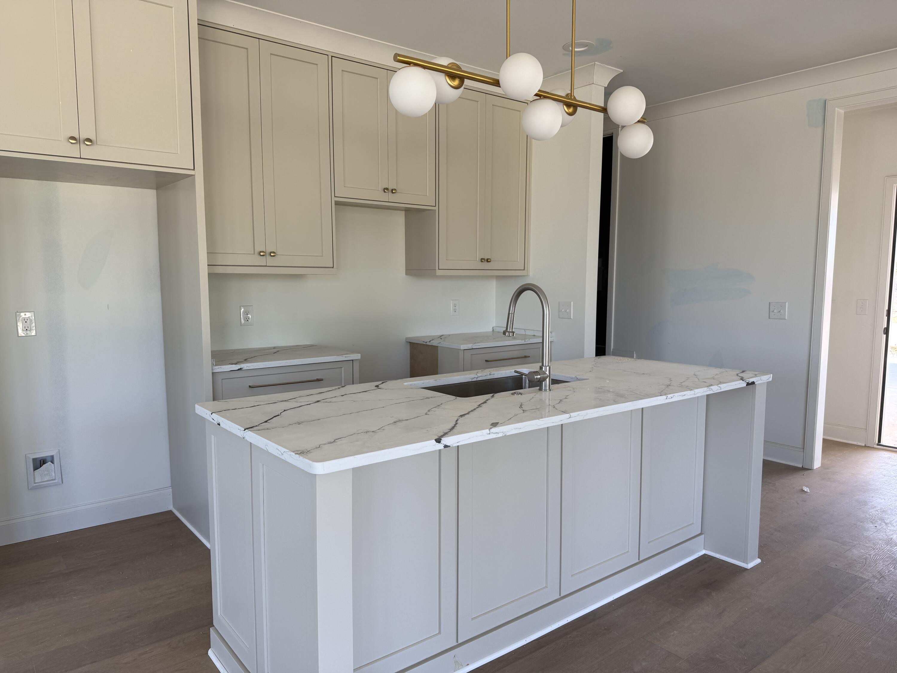 1895 Dawson Circle, 1890