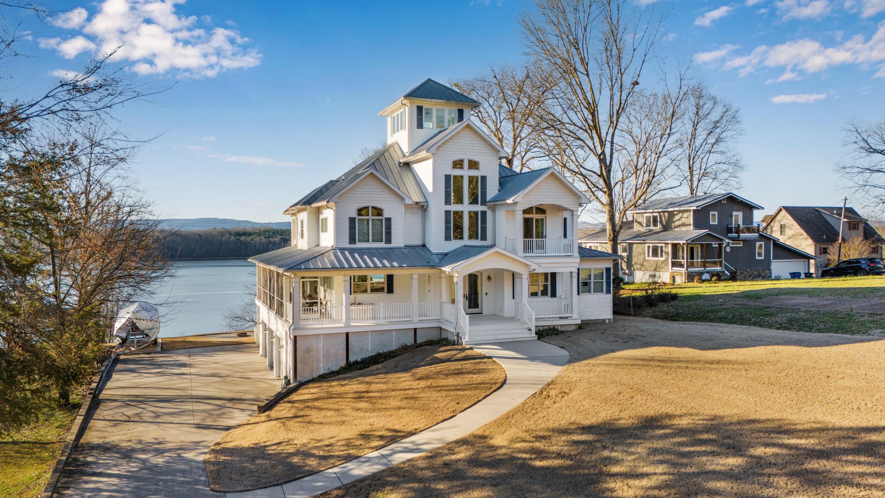 14302 Bluffview Drive