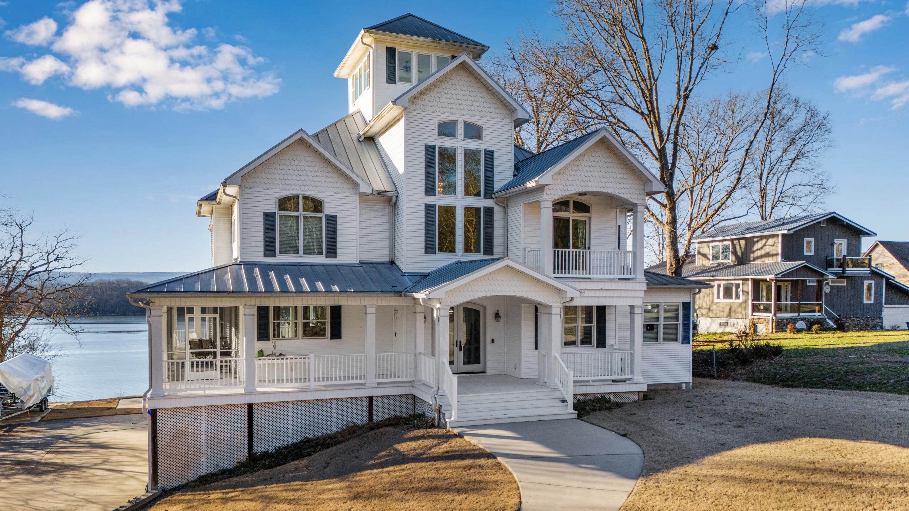 14302 Bluffview Drive