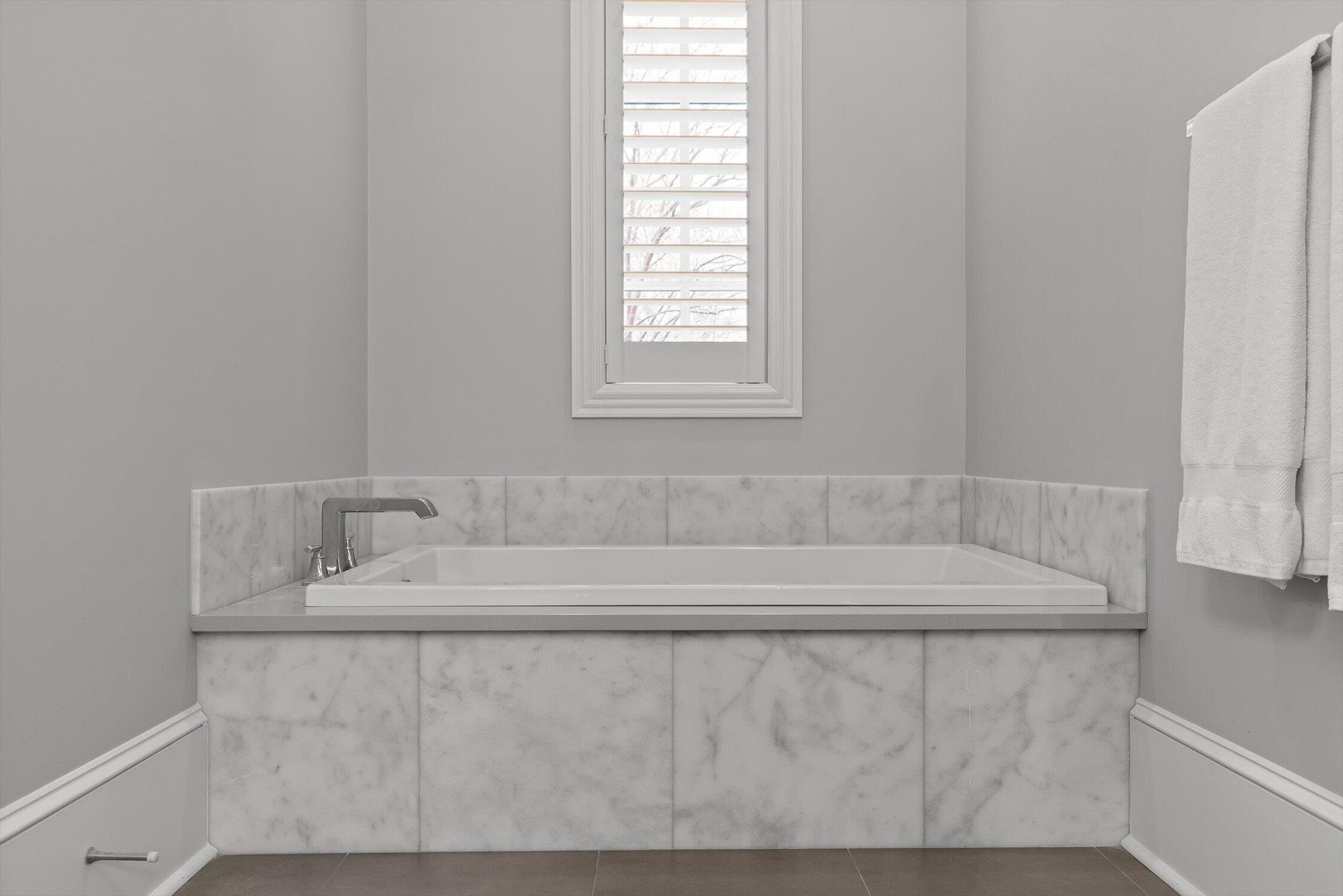 554 Whitehall Road, 110