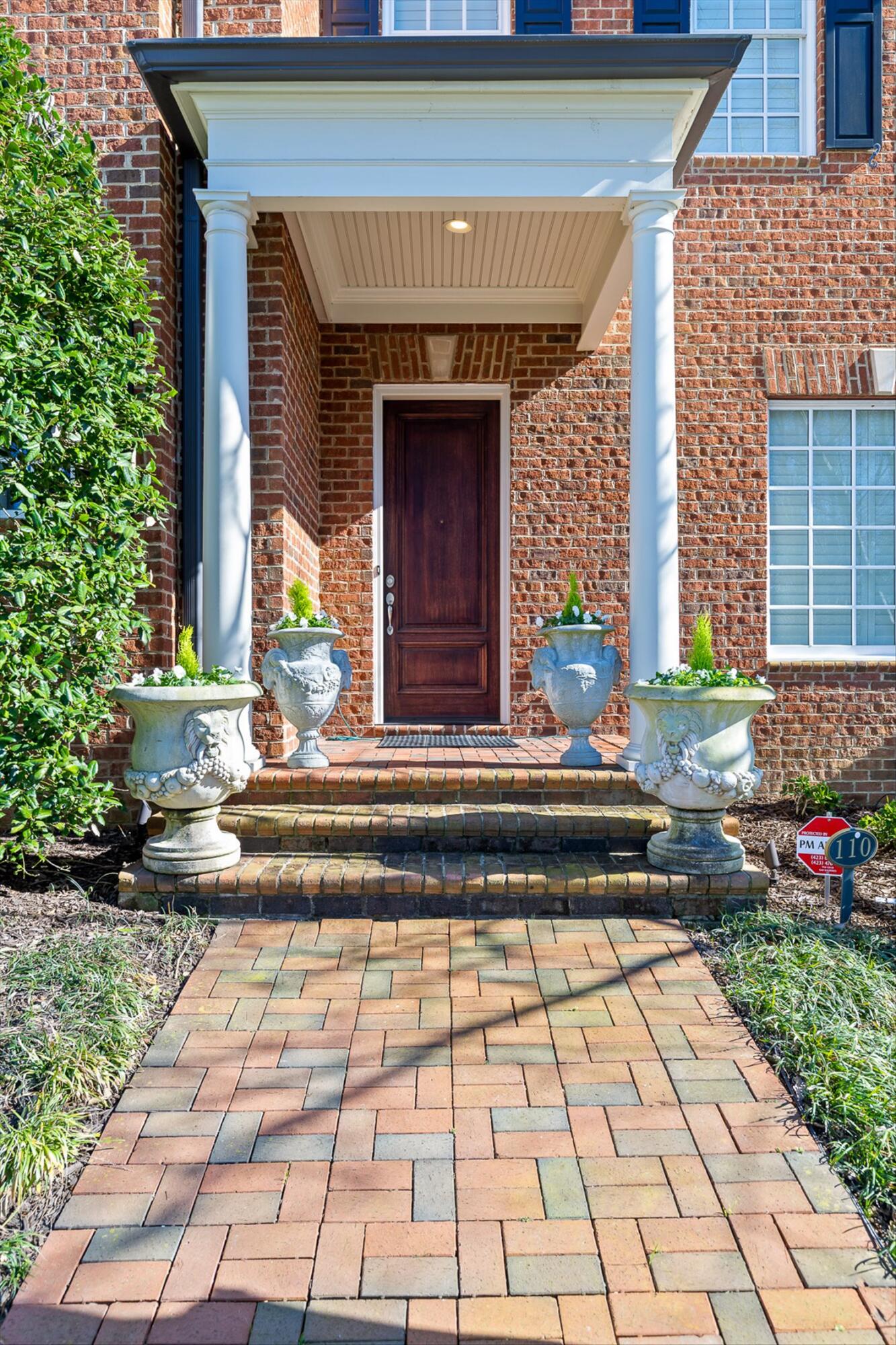 554 Whitehall Road, 110