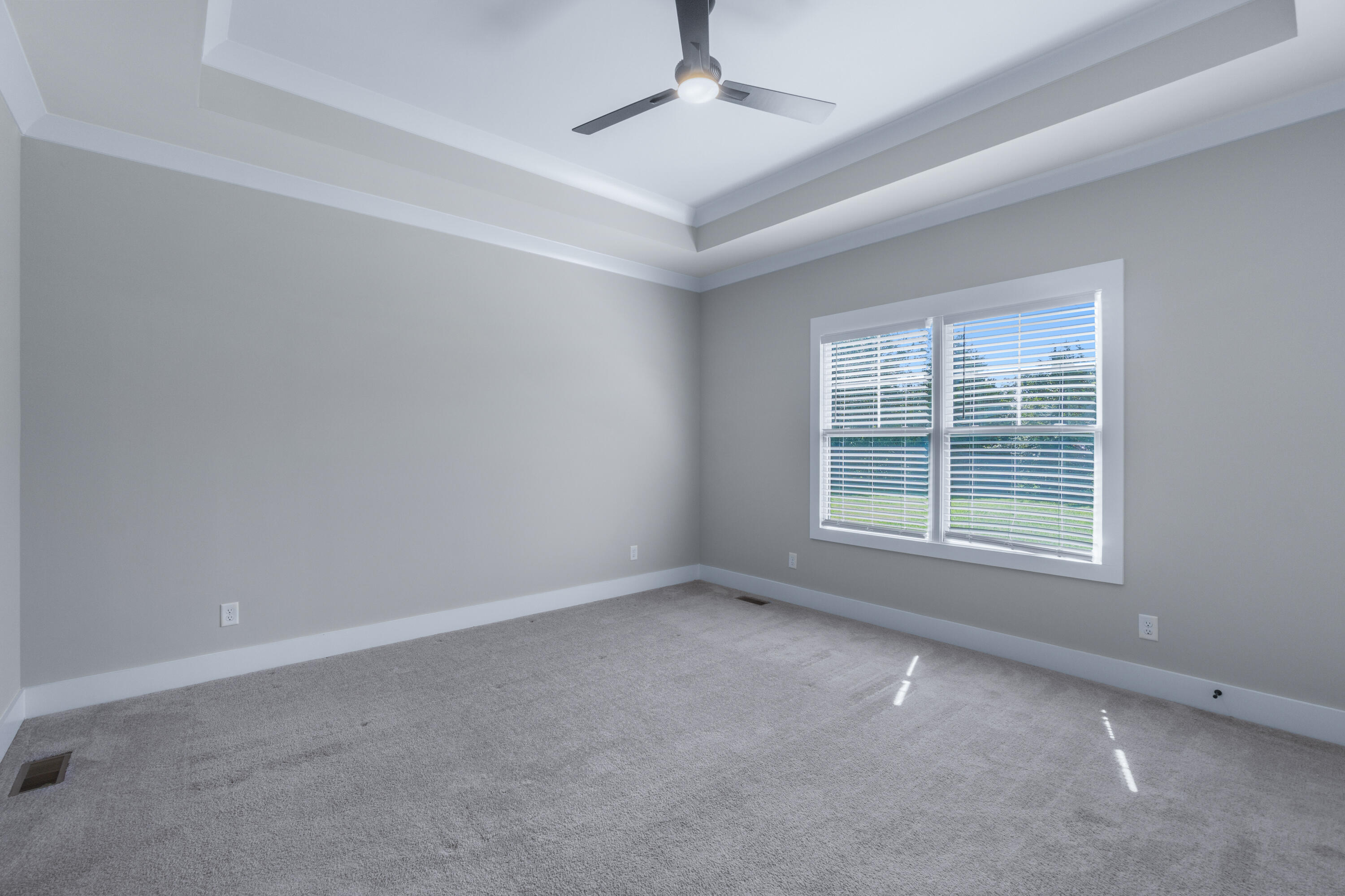 7582 Paxton Circle