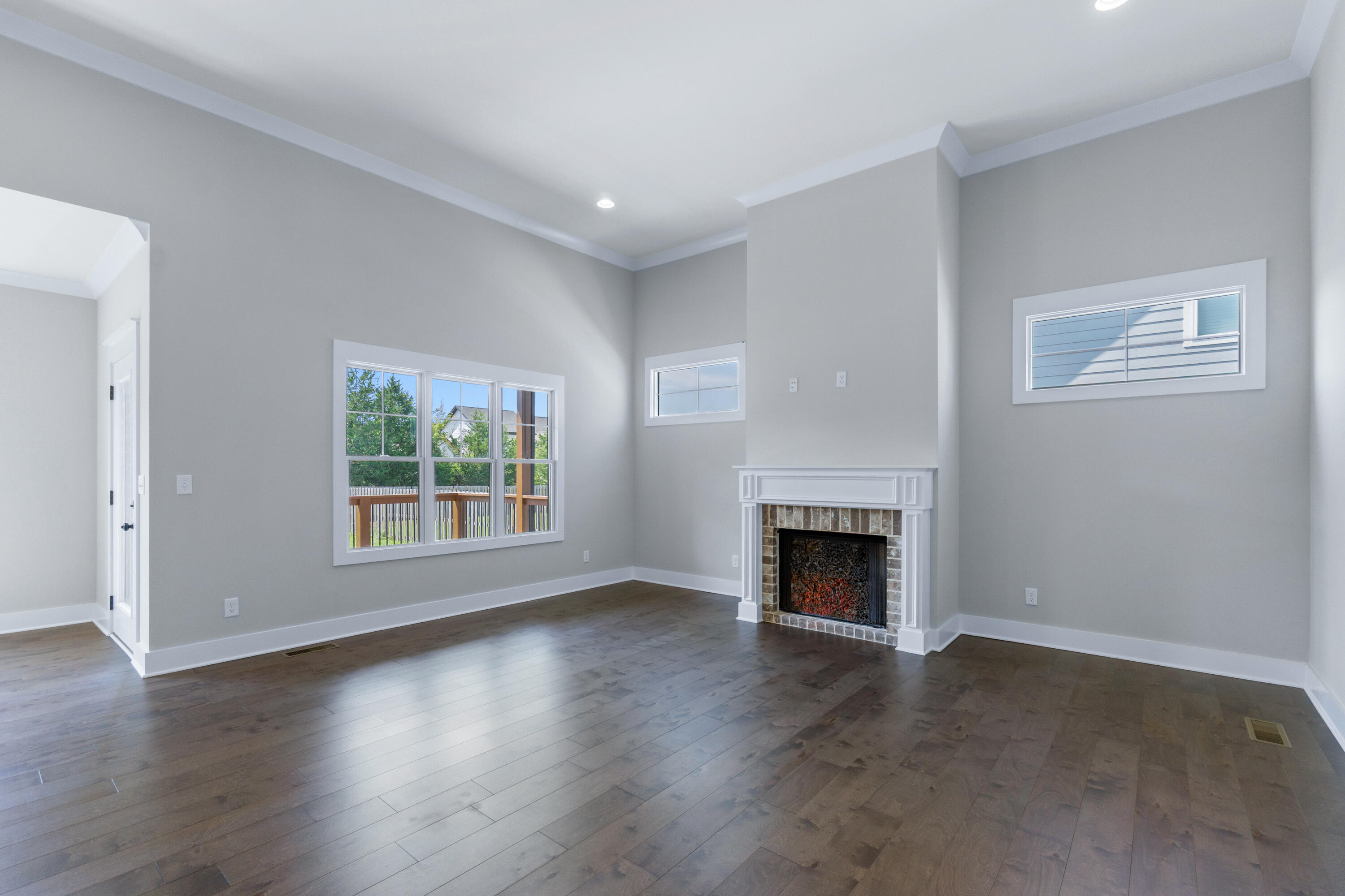 7582 Paxton Circle
