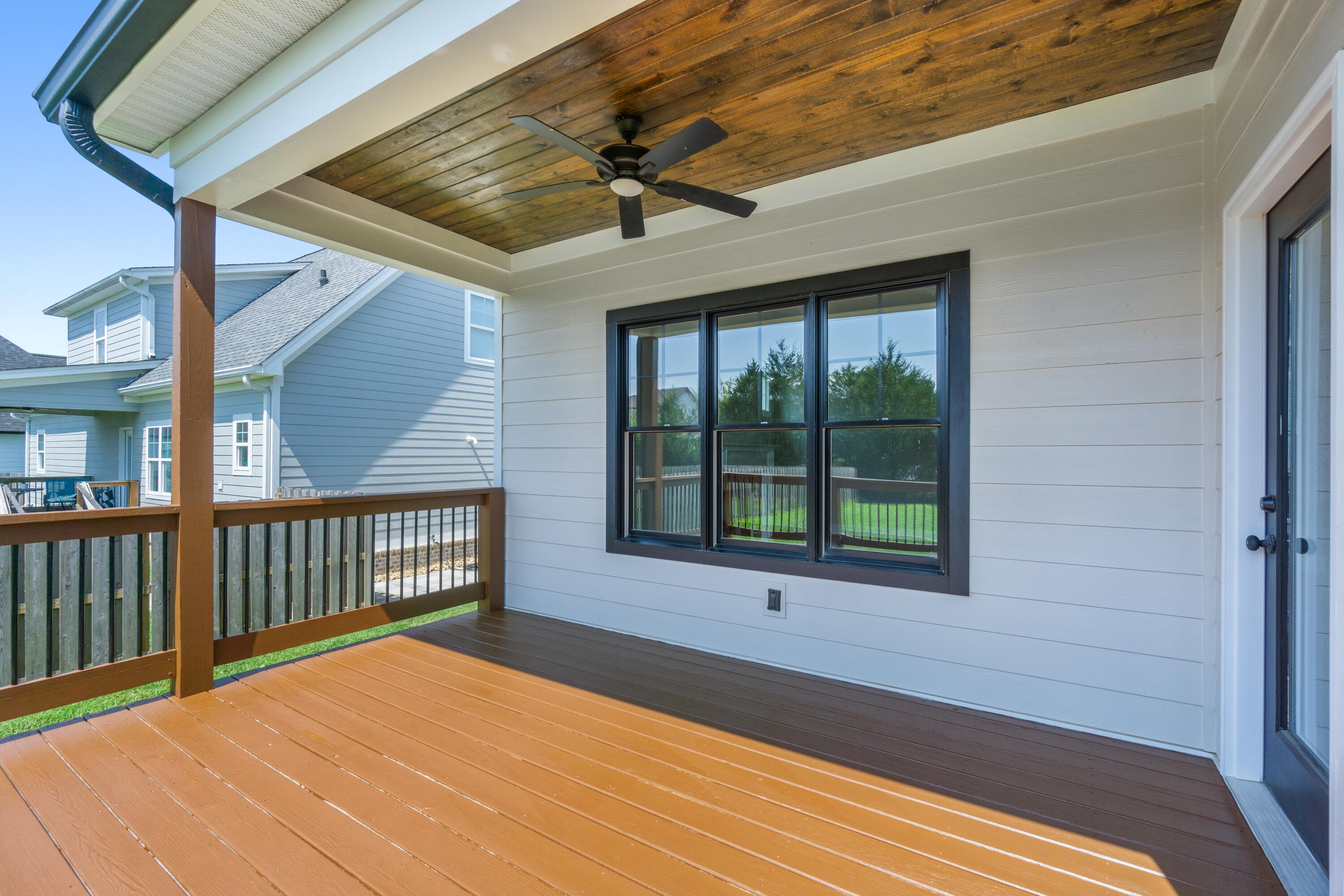 7582 Paxton Circle