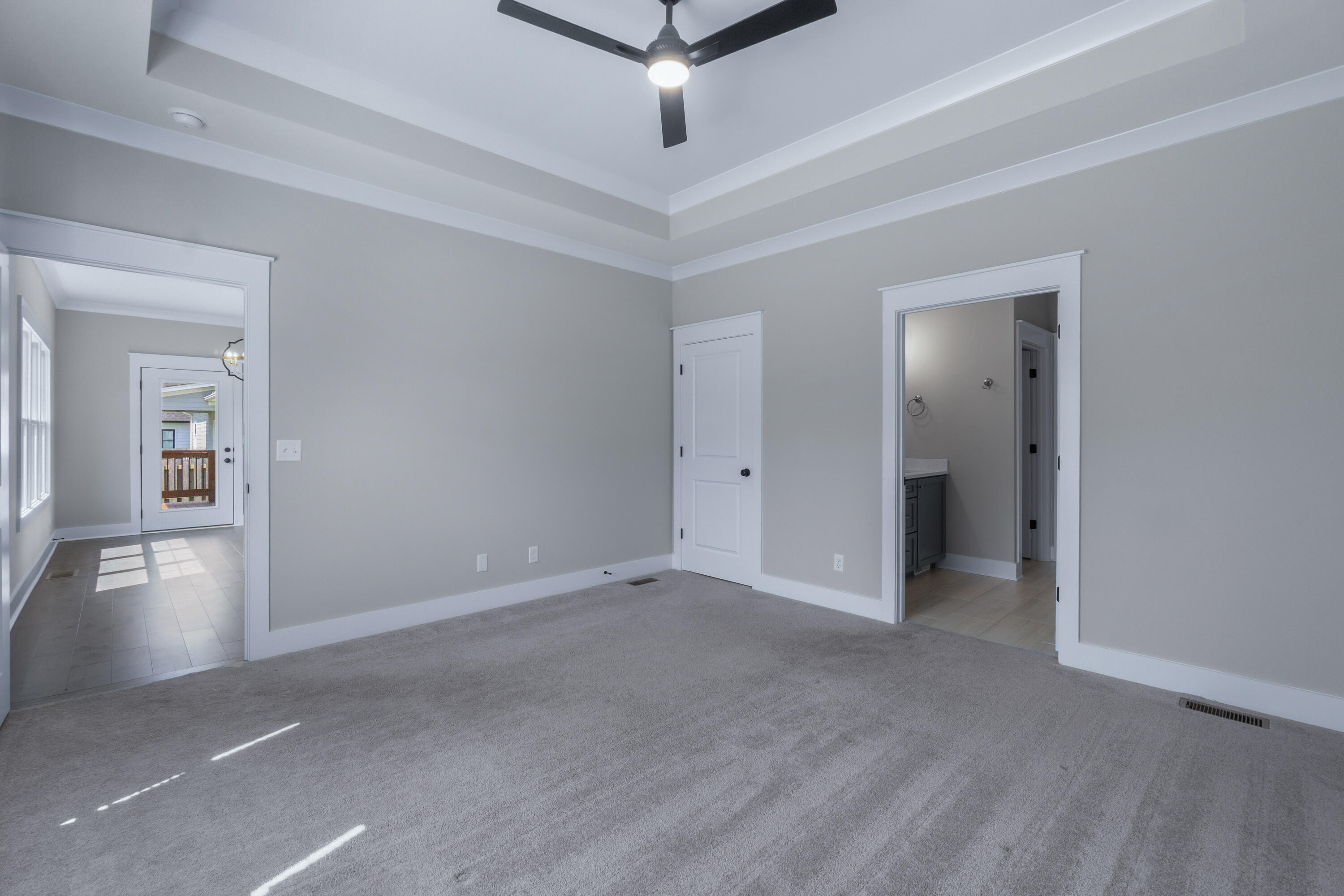 7582 Paxton Circle