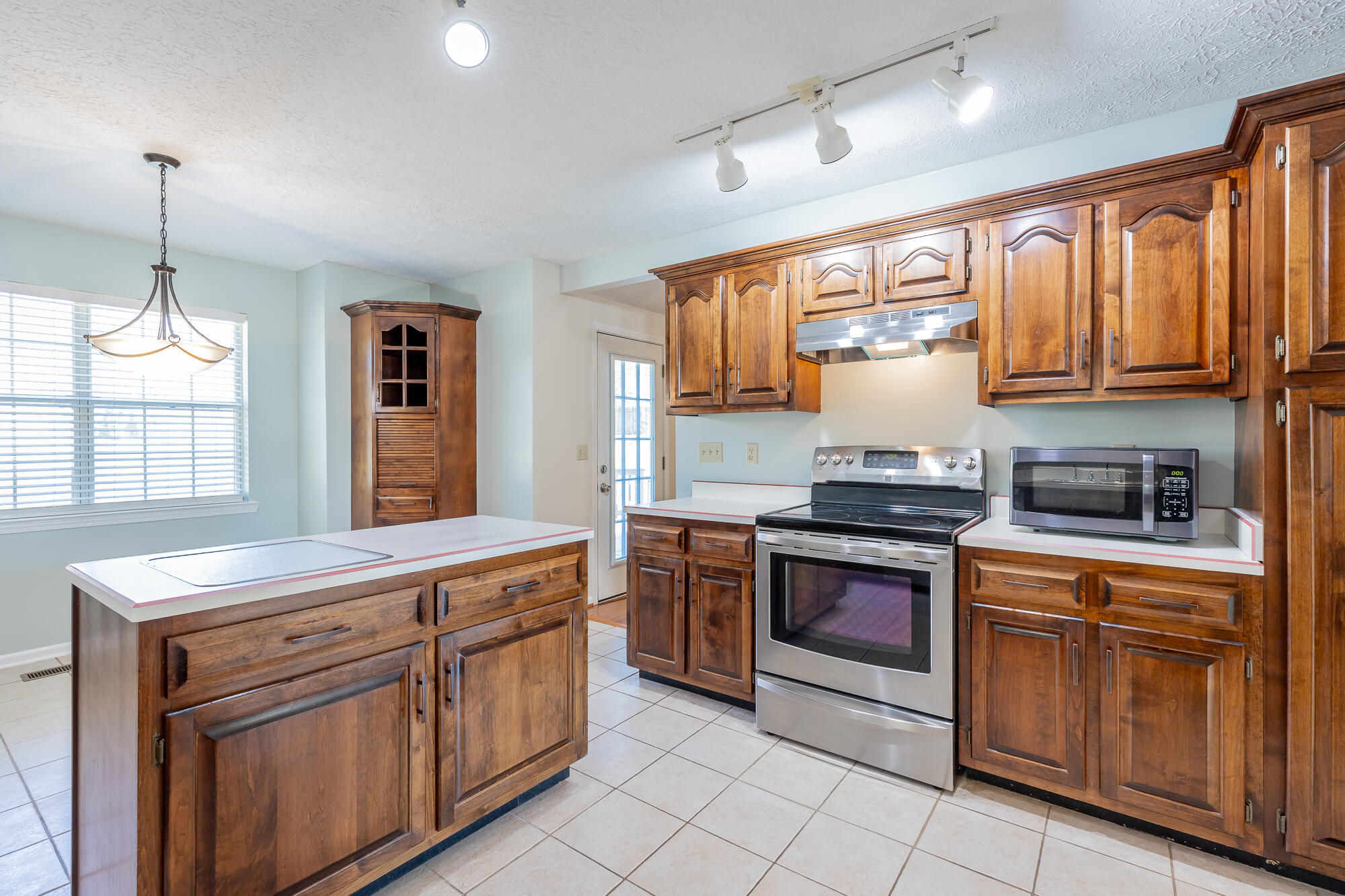 2311 Chimney Hills Drive