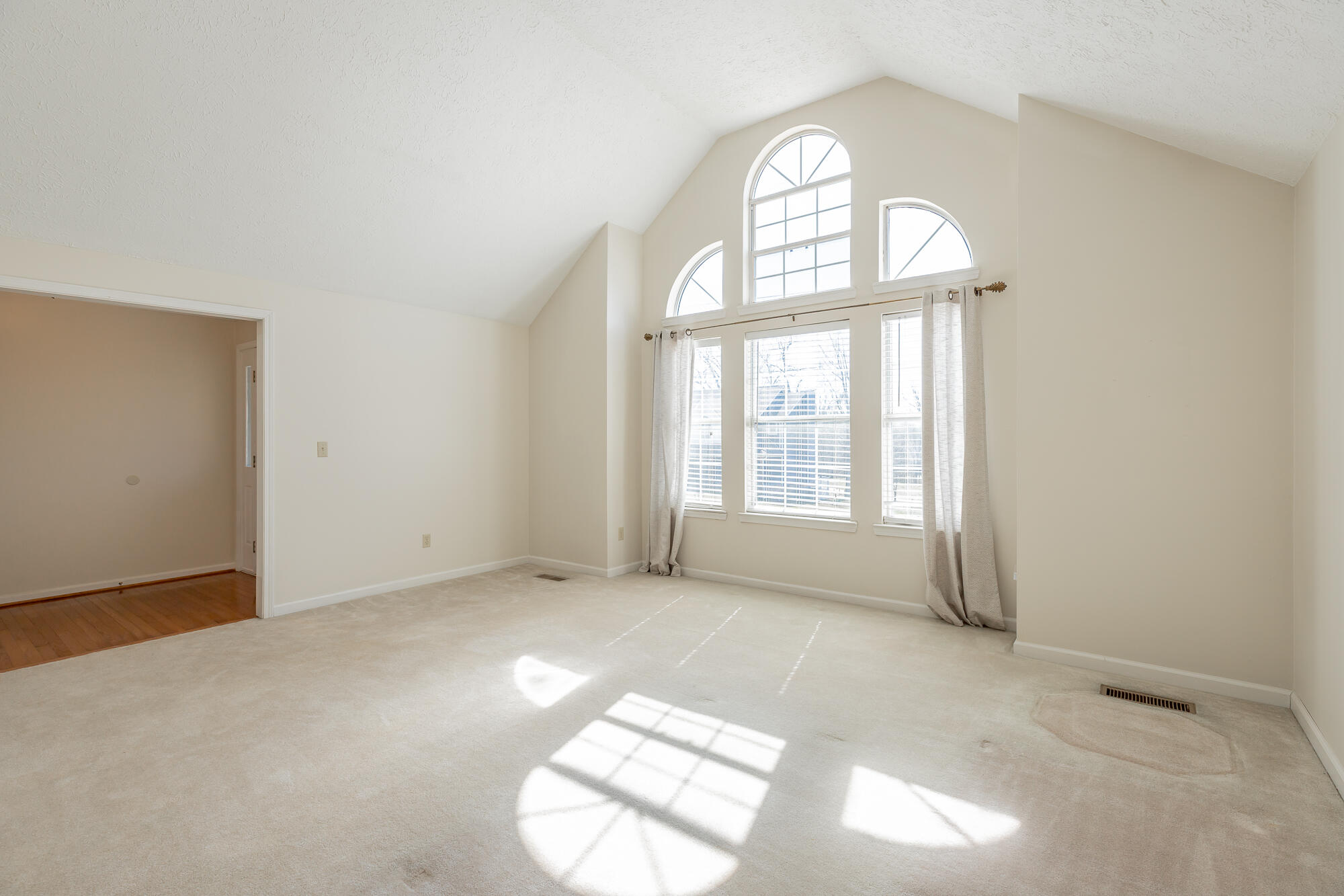 2311 Chimney Hills Drive