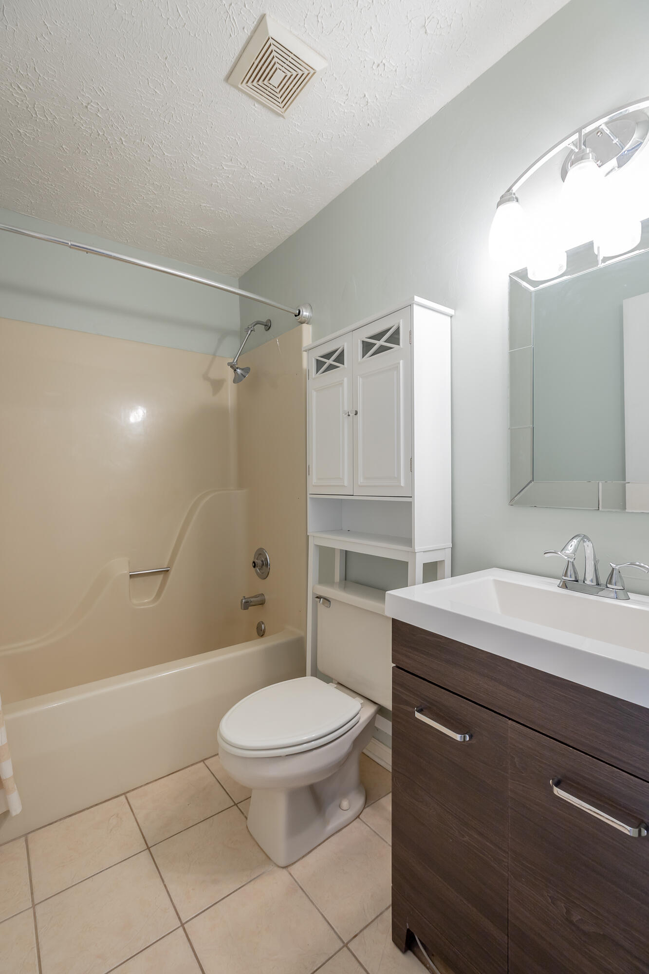 2311 Chimney Hills Drive