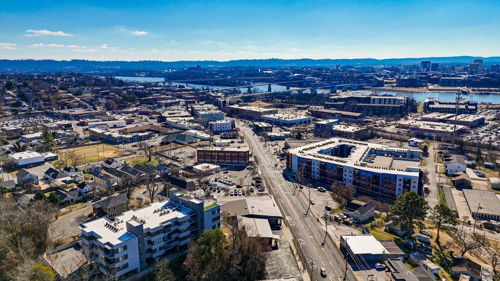 411 Fairpoint Street, 202