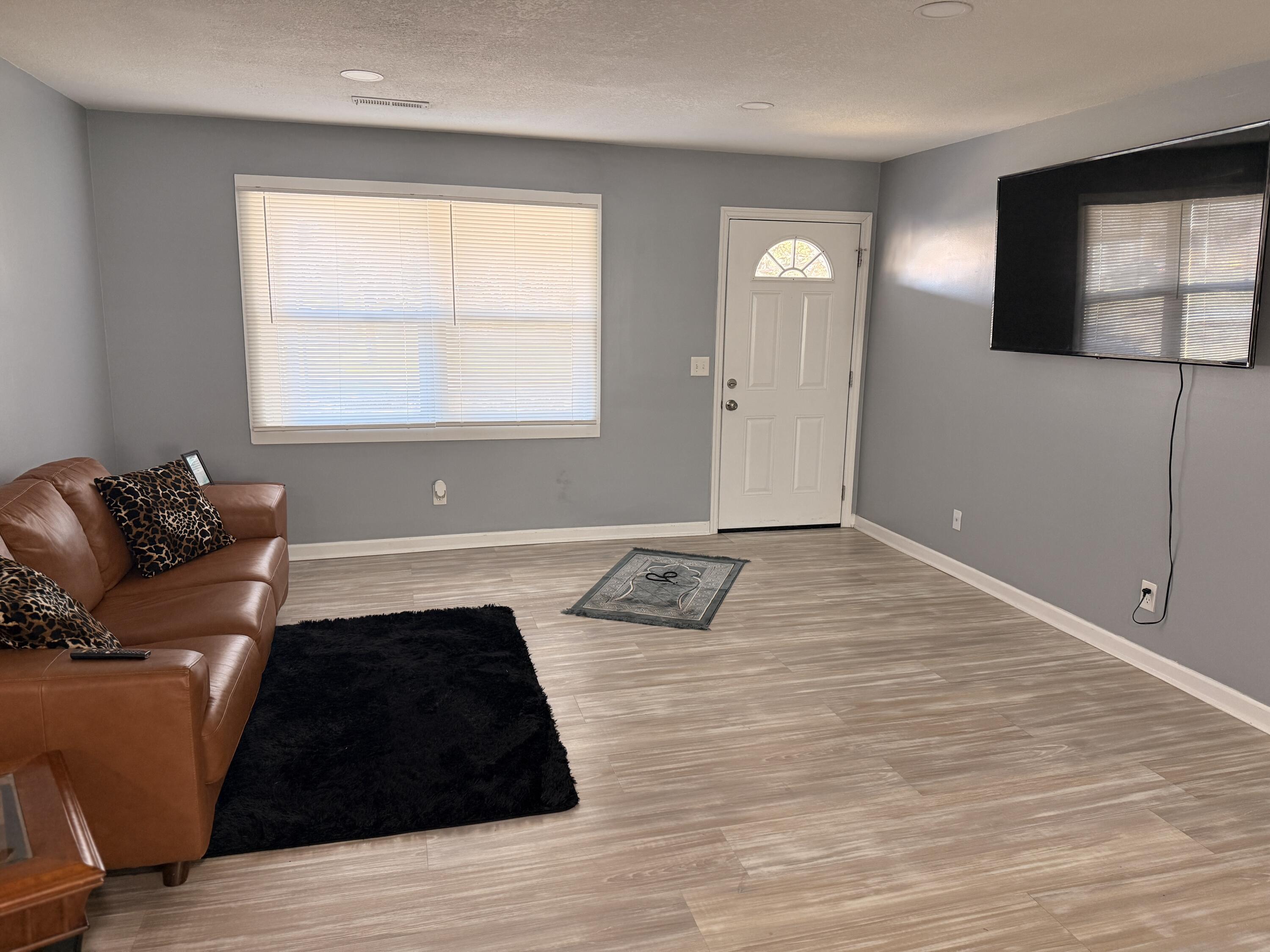 6924 Standifer Gap Road